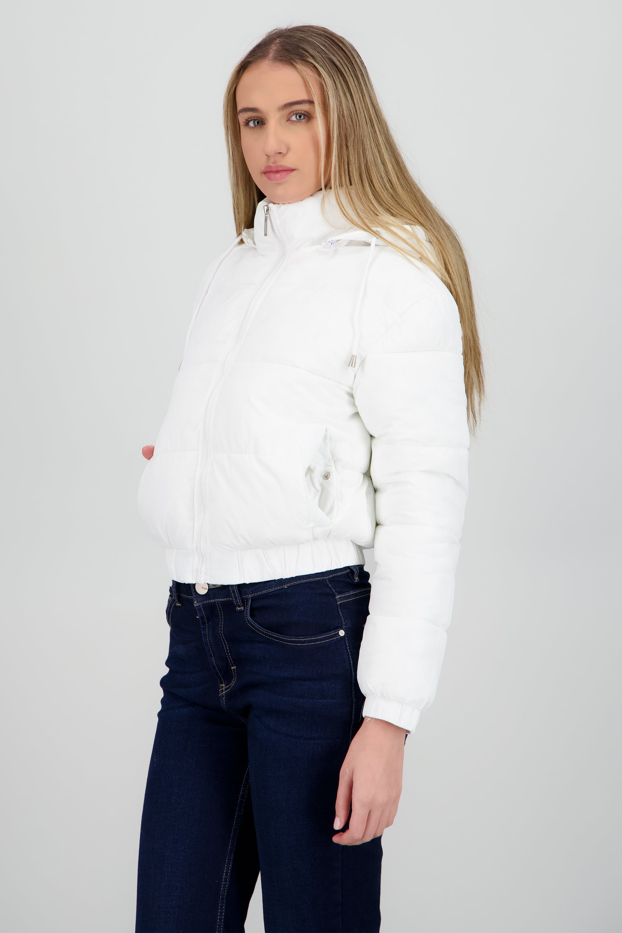 Chamarra puffer con gorro y bolsas BLANCO