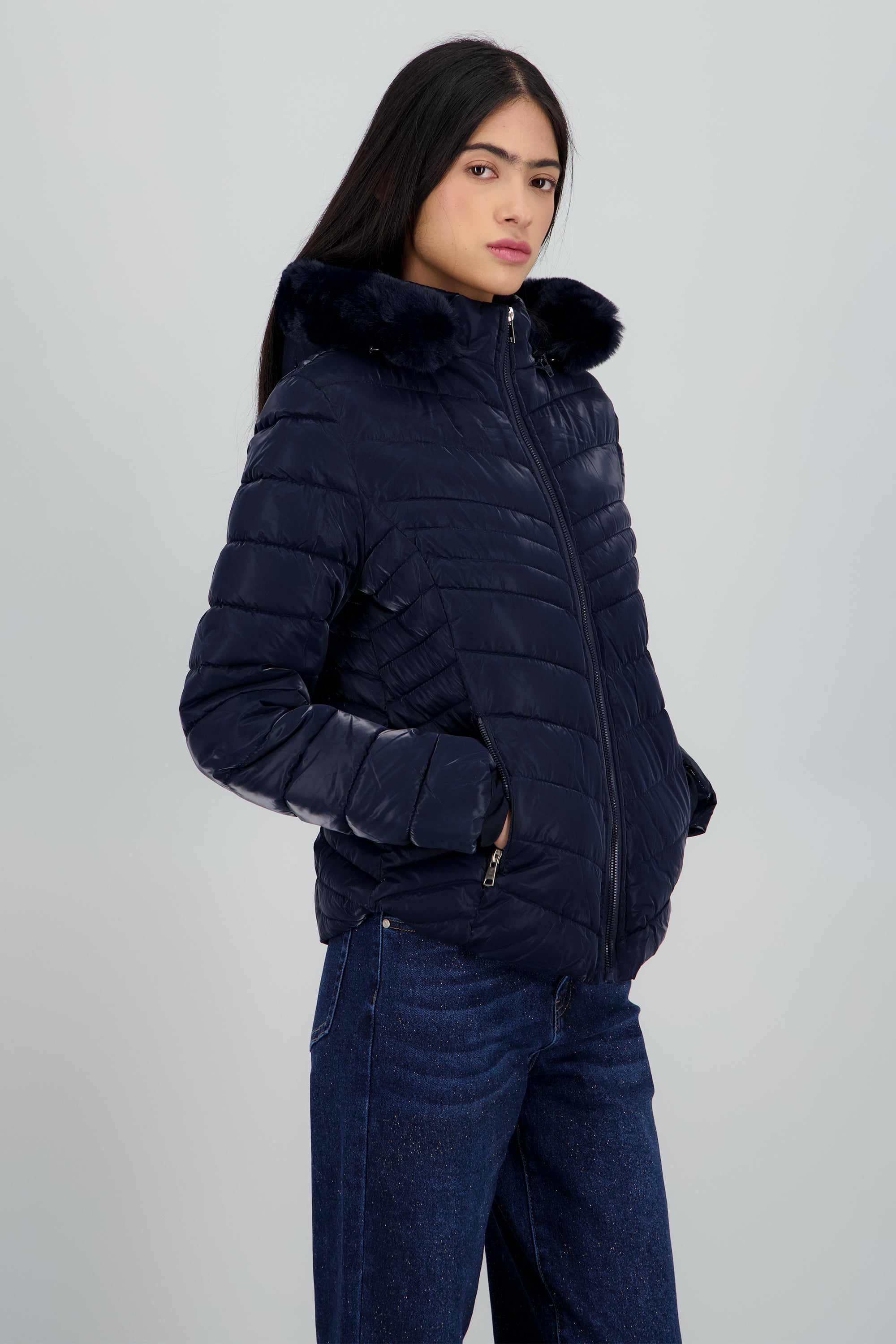 Chamarra capitonada det peluche con cierre MARINO