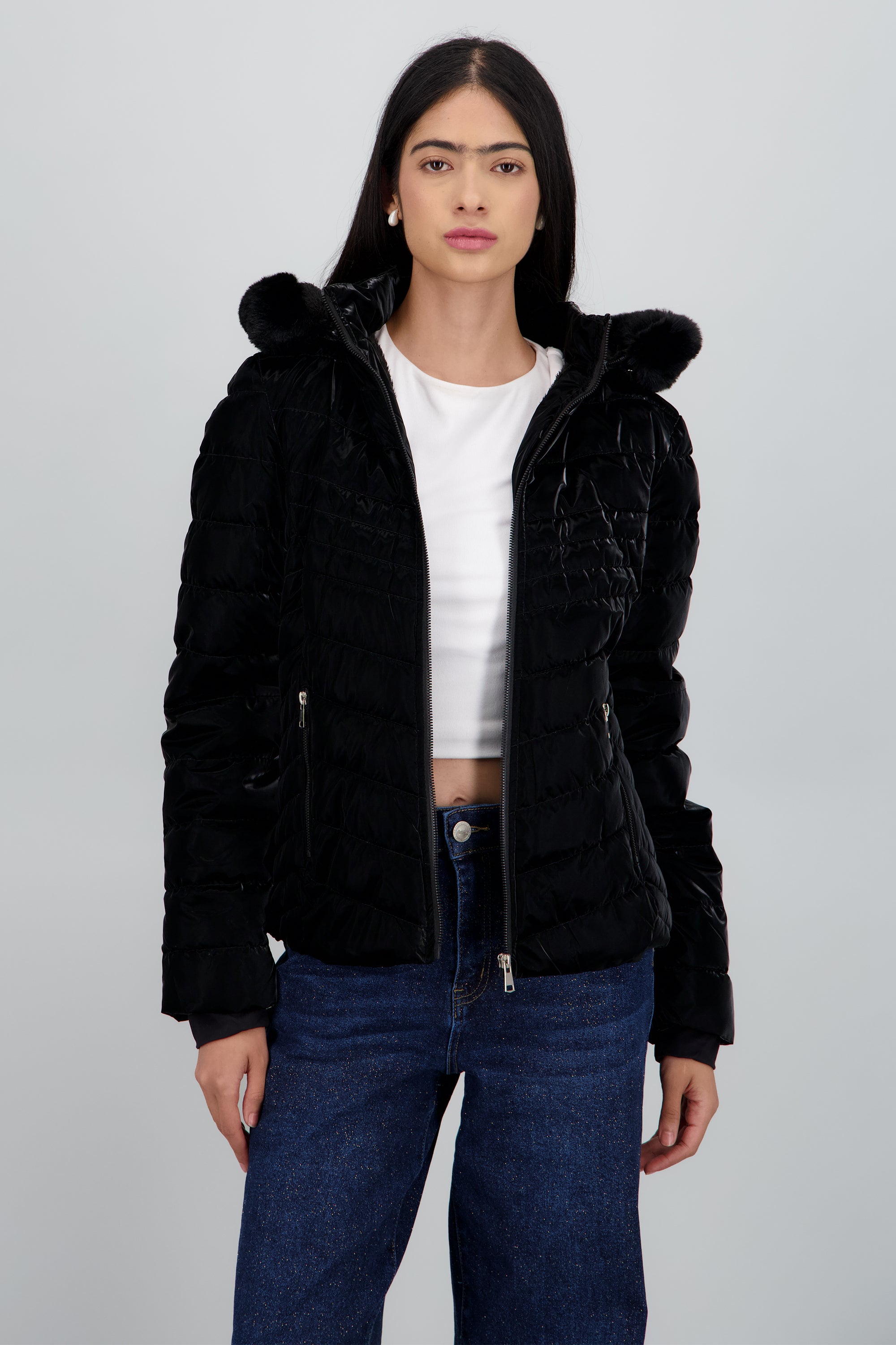 Chamarra capitonada det peluche con cierre NEGRO