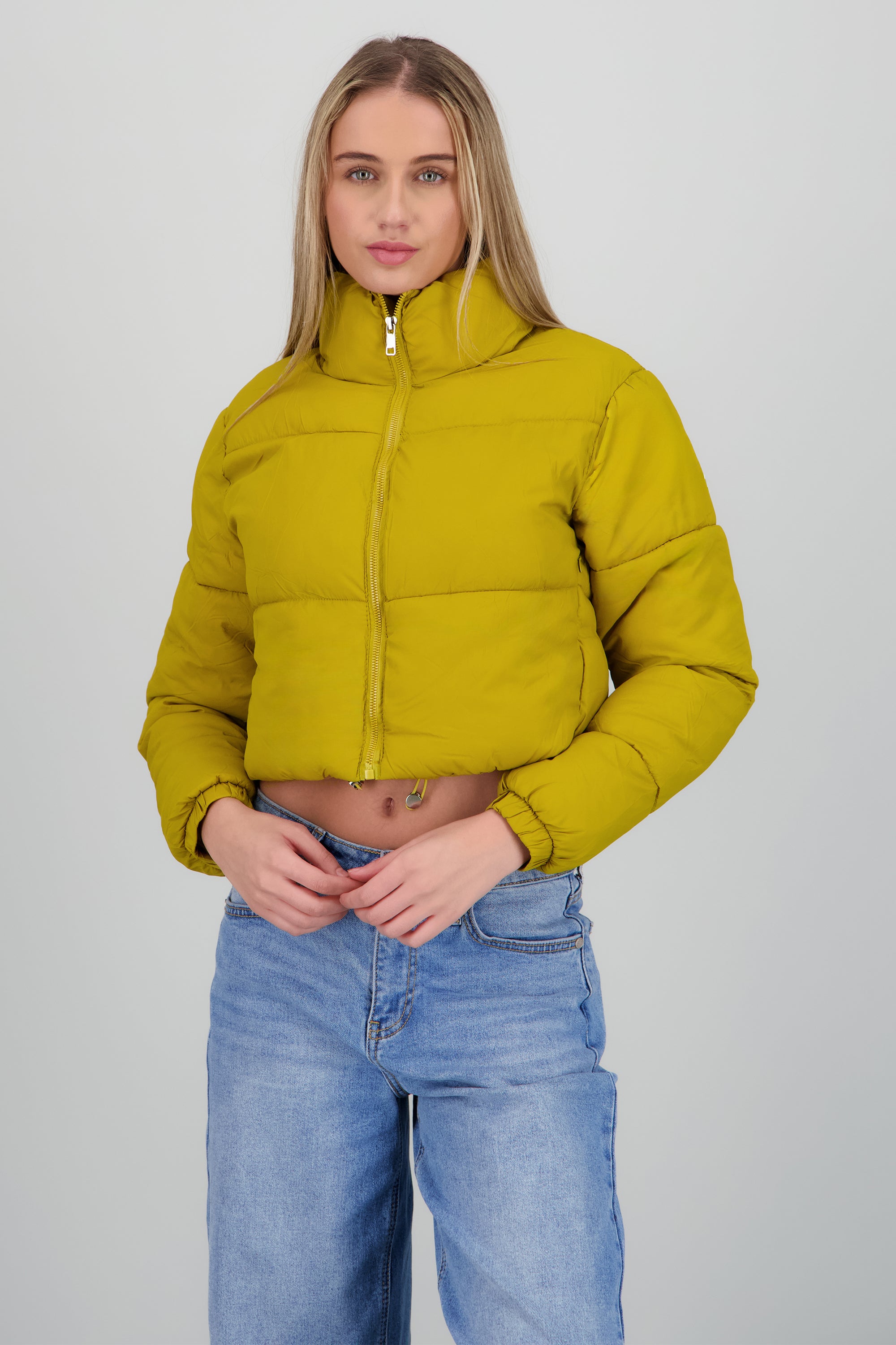 Chamarra puffer crop MOSTAZA