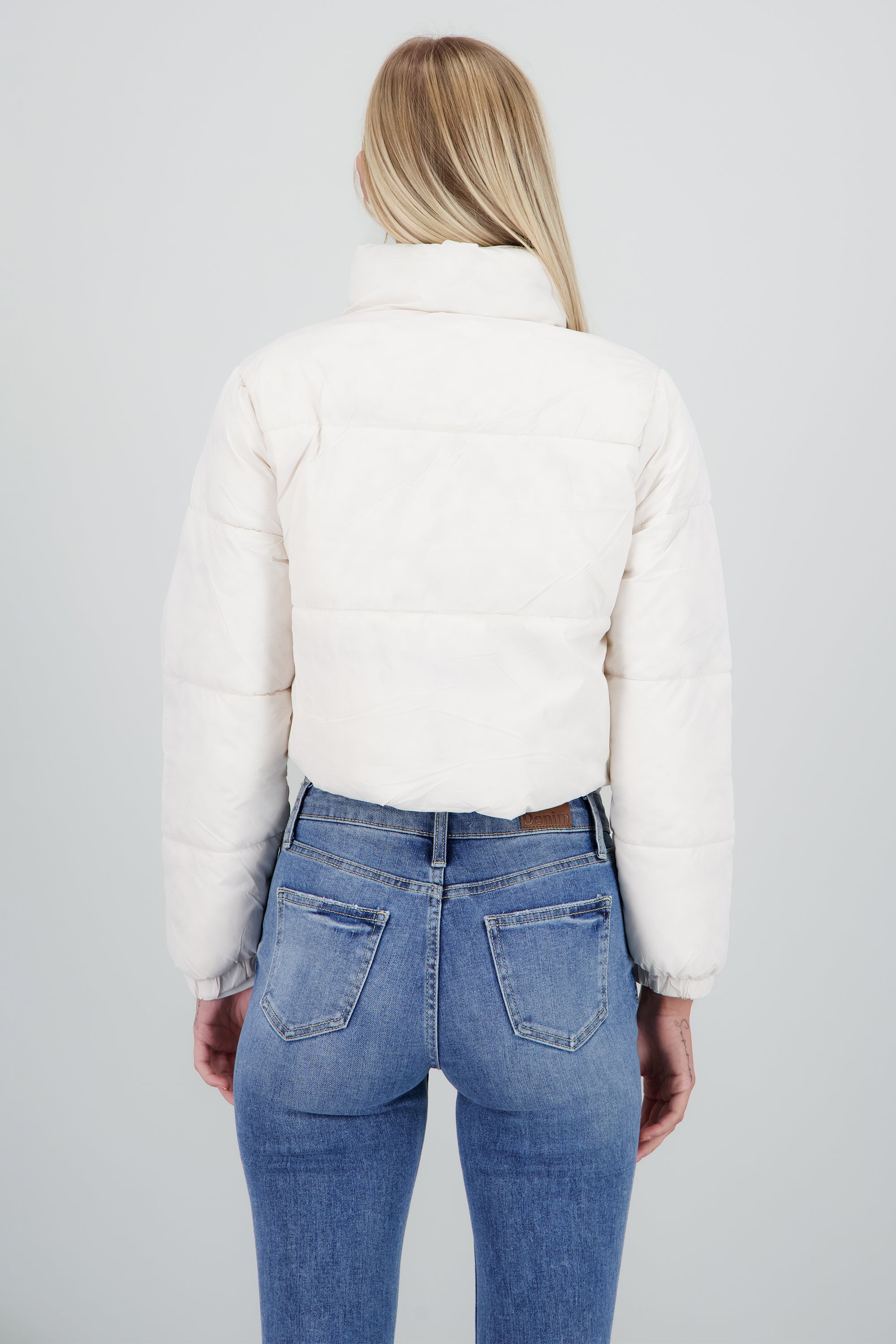 Chamarra puffer crop BLANCO