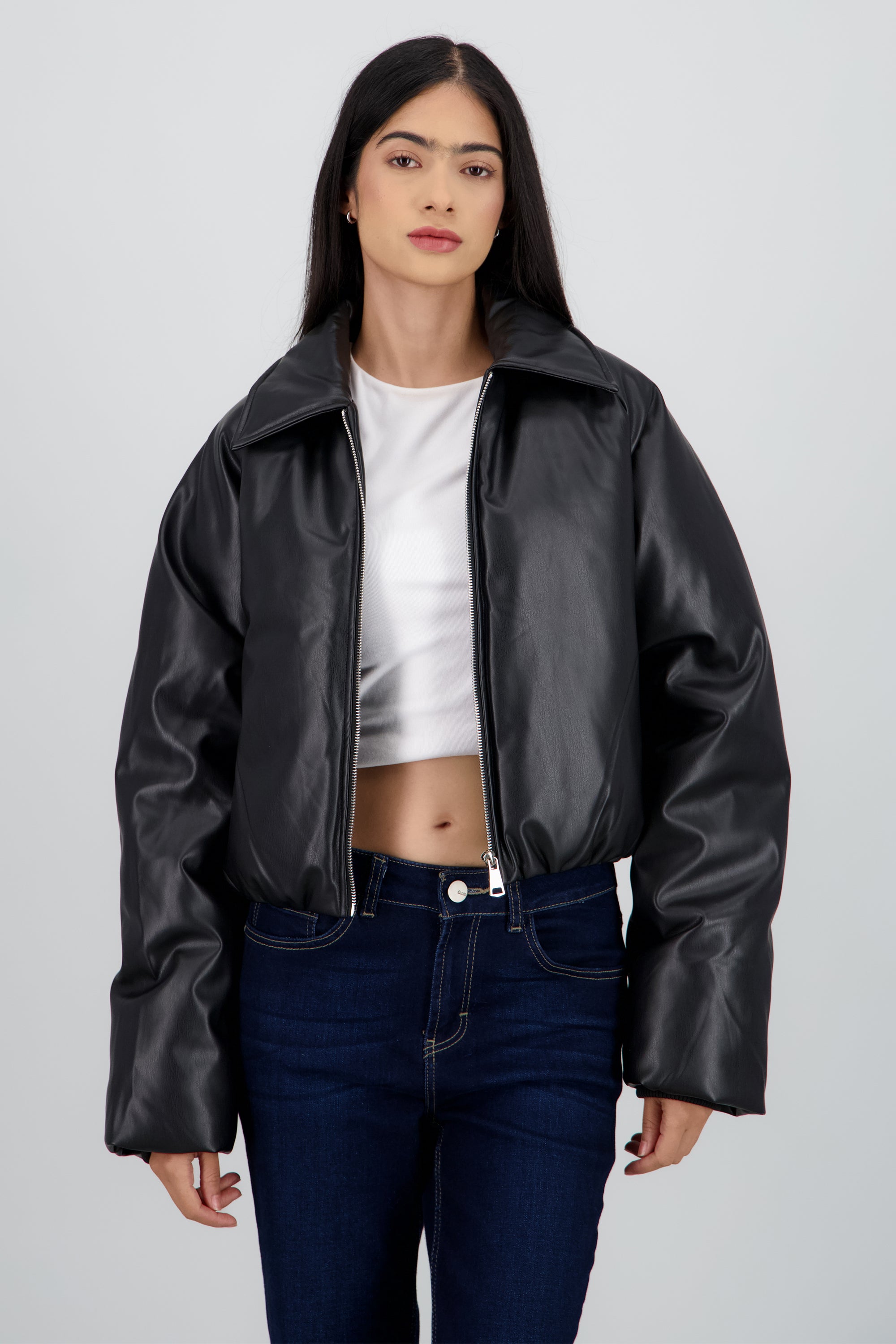 Bomber de pu lisa volumen NEGRO