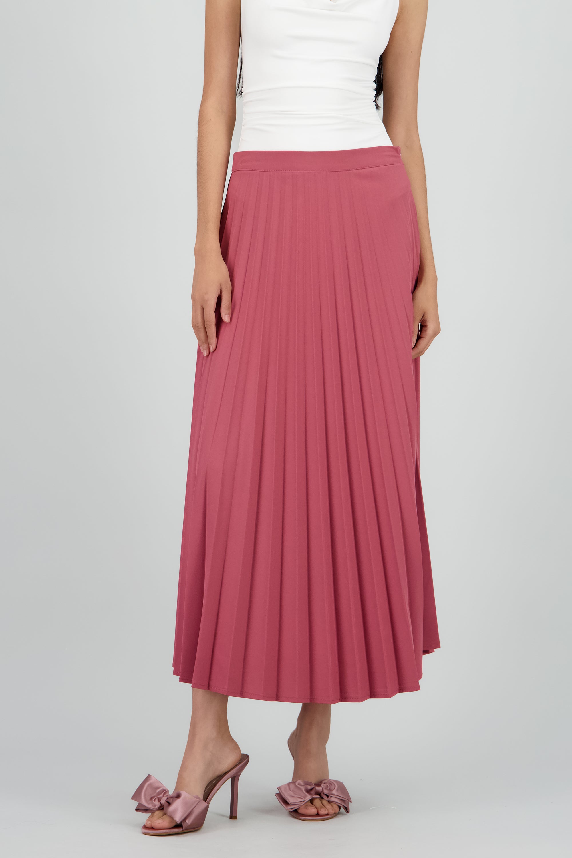 MAUVE