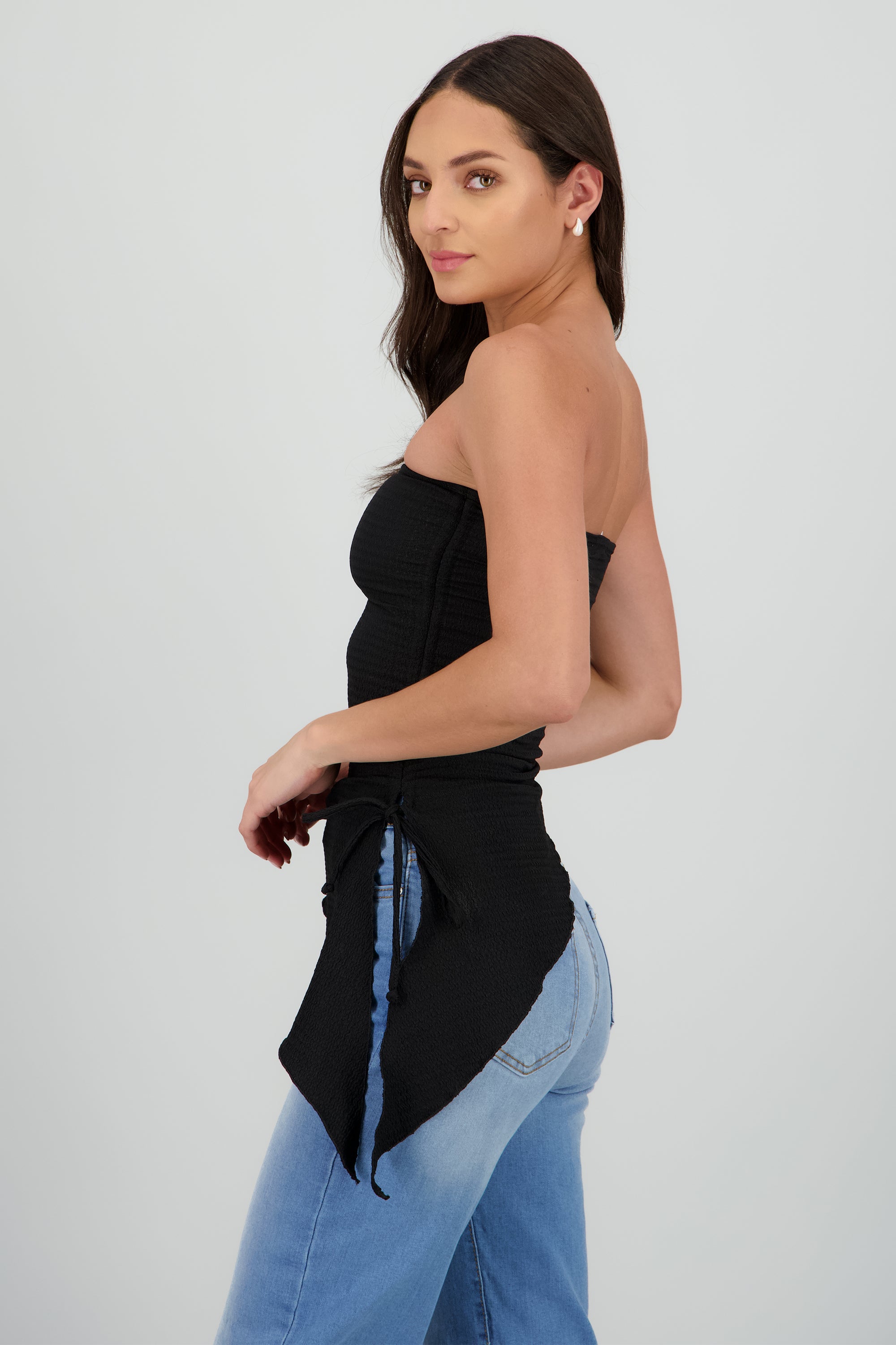 Top asimetrico textura NEGRO