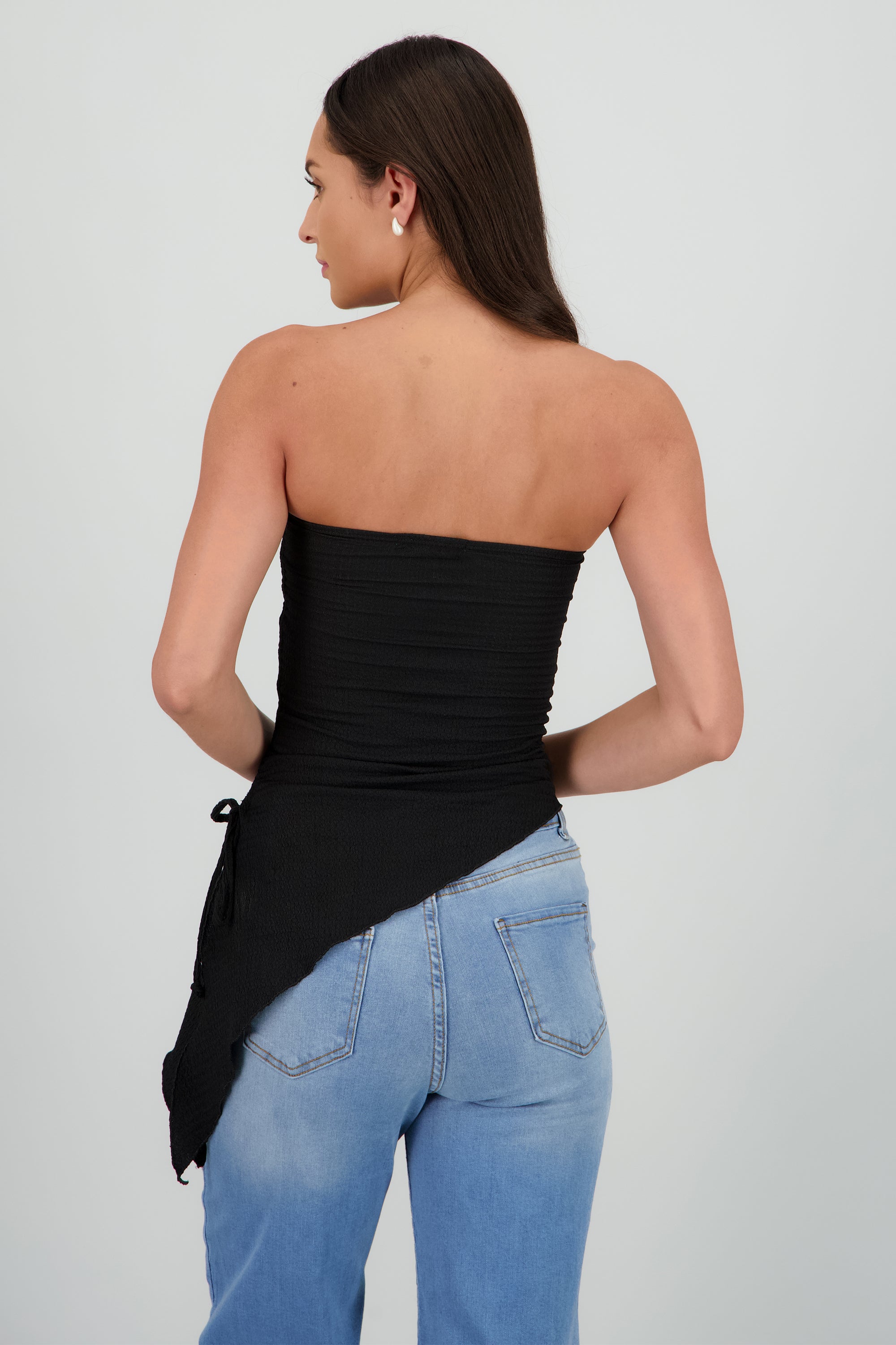 Top asimetrico textura NEGRO