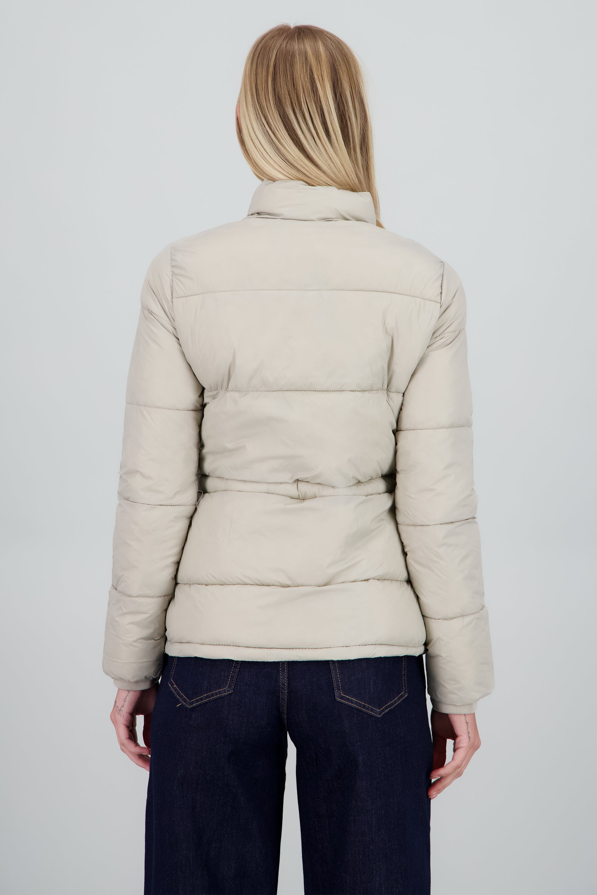 Chamarra puffer det jareta HUESO