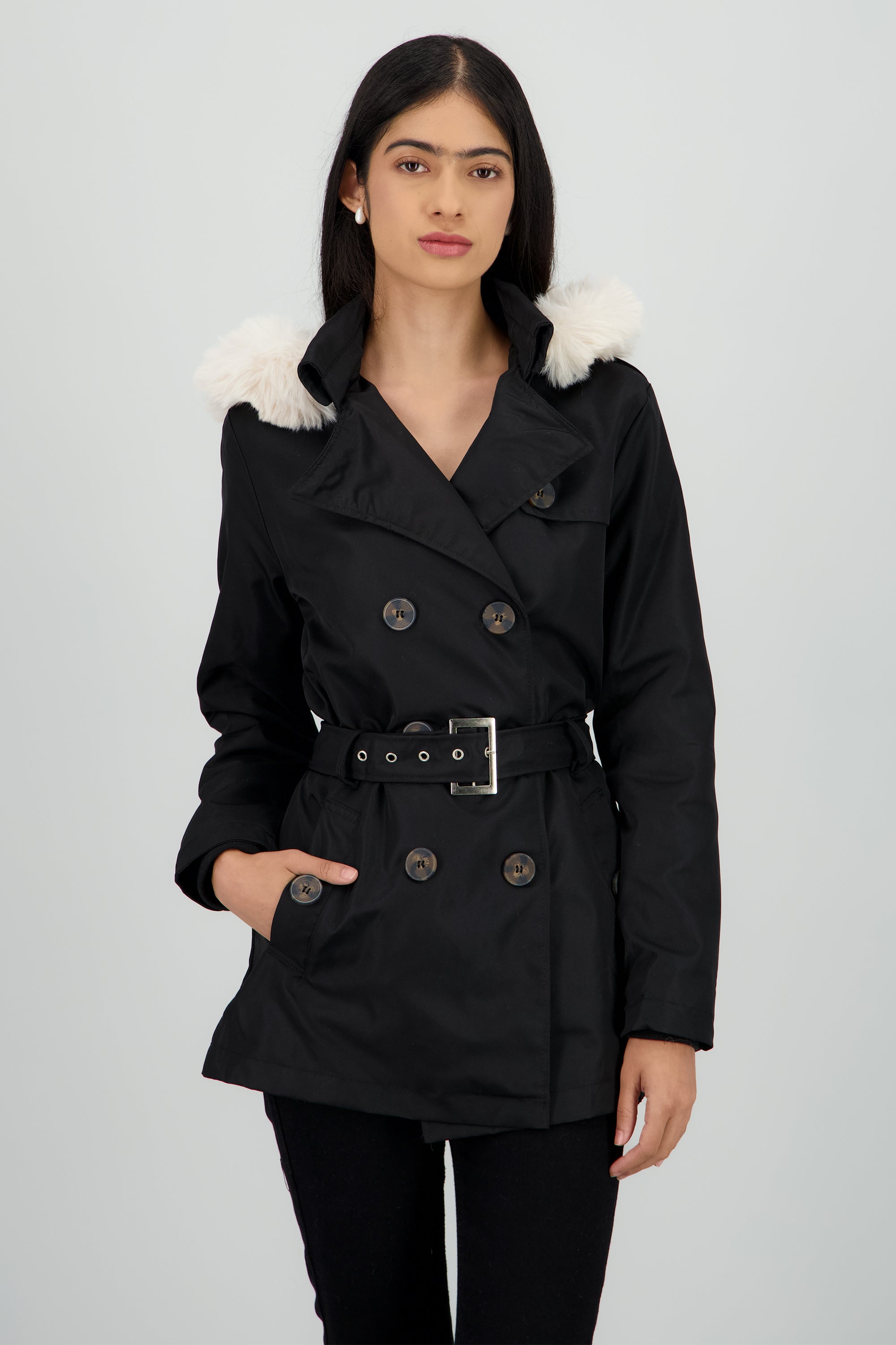 Gabardina con botones det peluche NEGRO