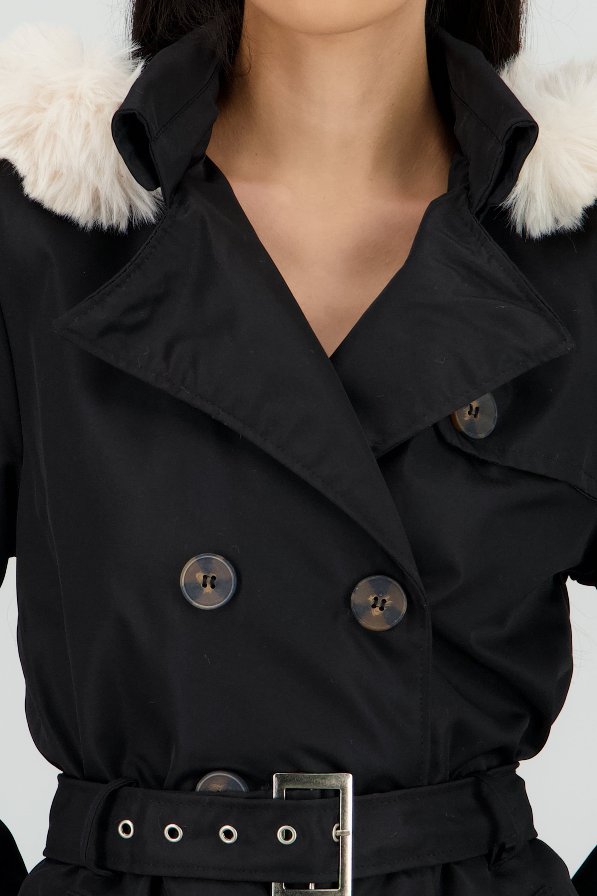 Gabardina con botones det peluche NEGRO
