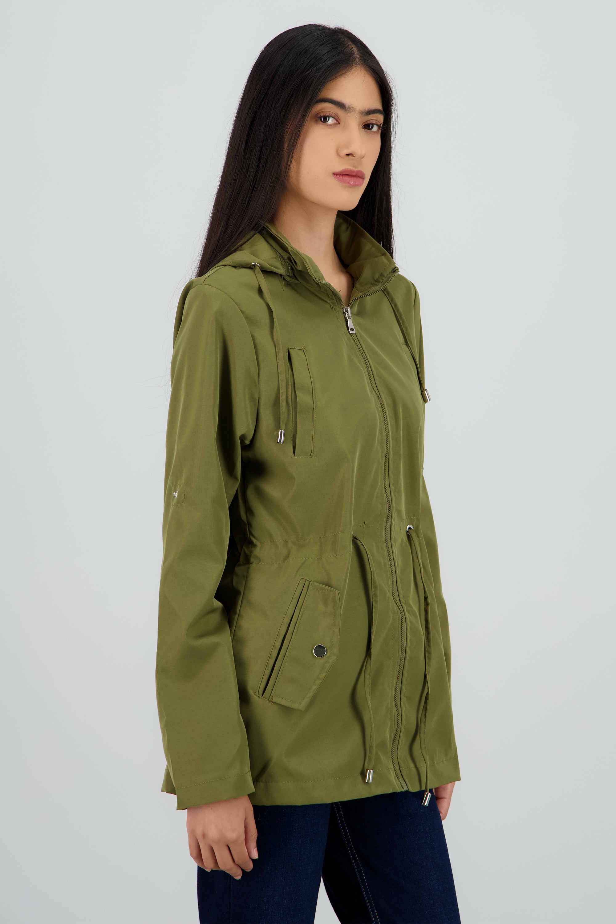 Gabardina tipo impermeable con bolsas OLIVO