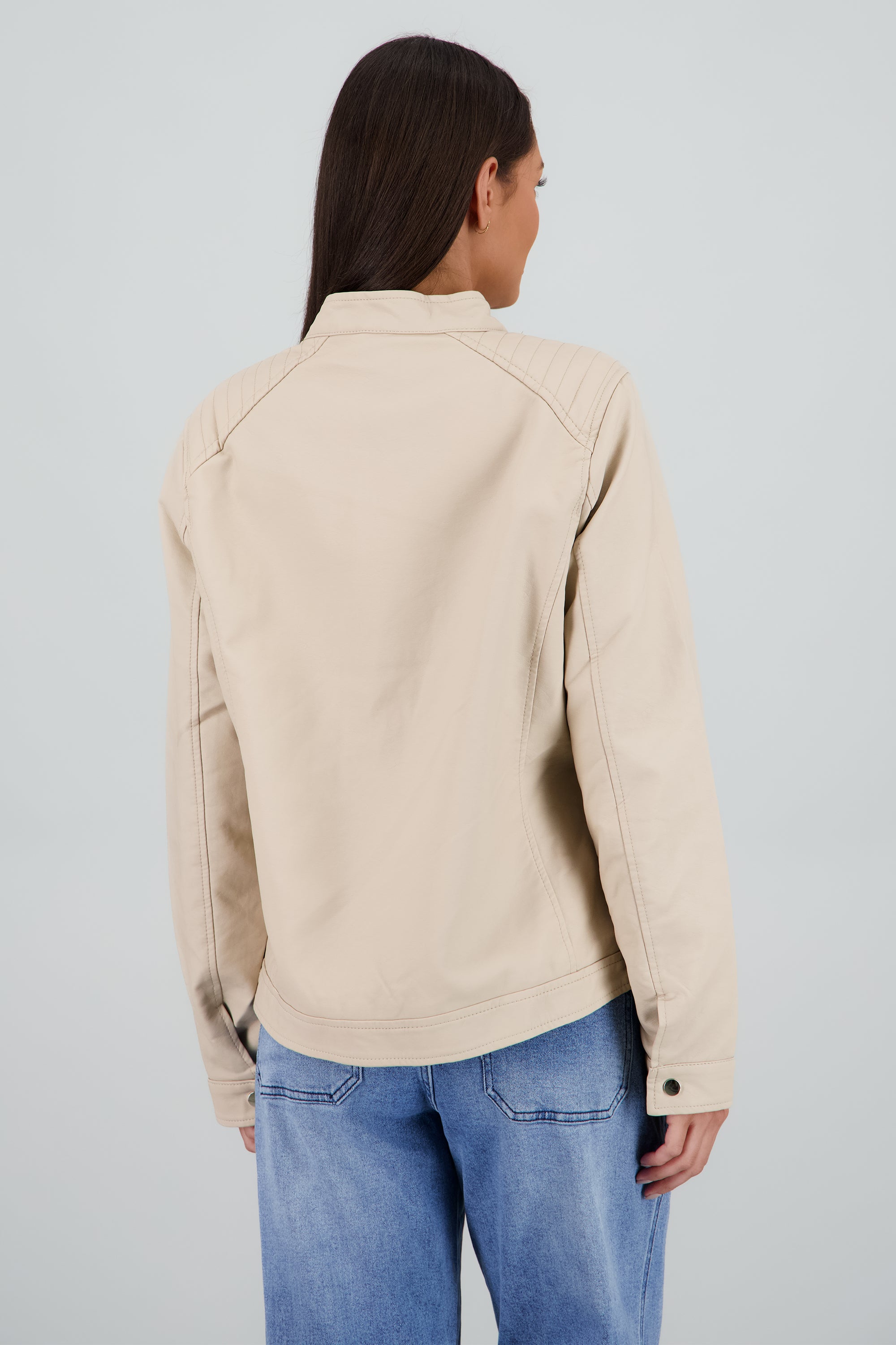 Chamarra corta efecto piel BEIGE