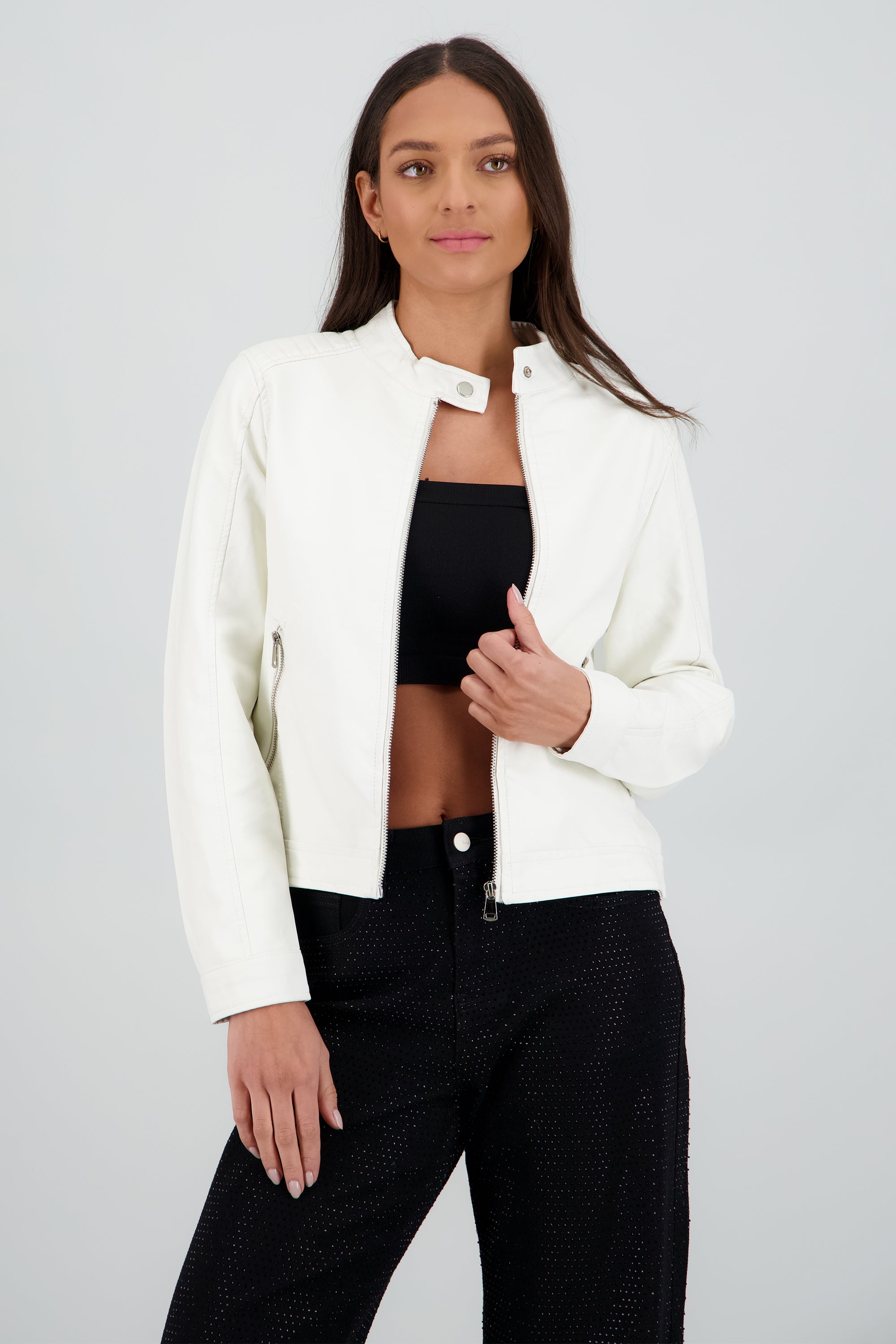 Chamarra corta efecto piel BLANCO