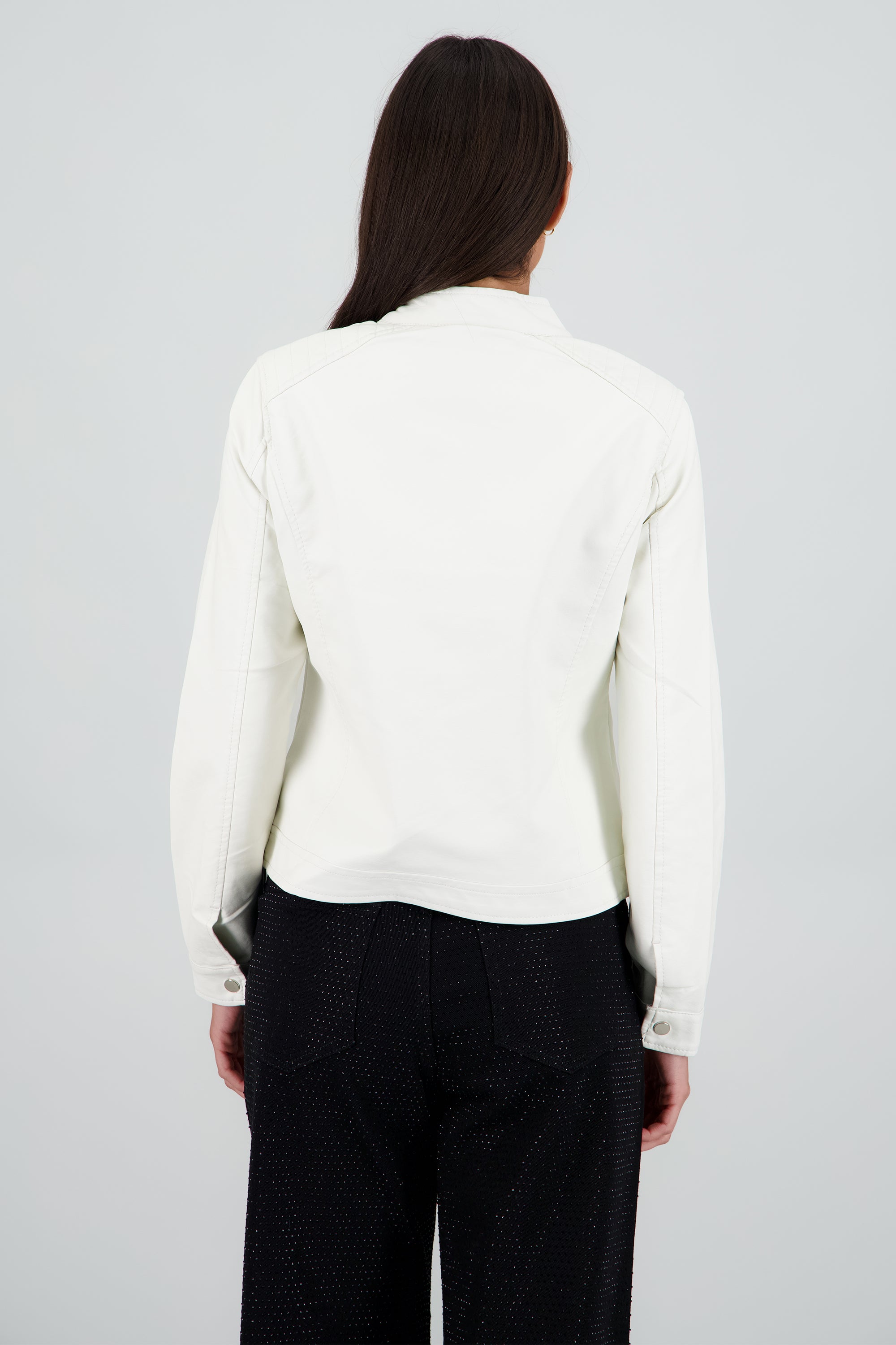 Chamarra corta efecto piel BLANCO