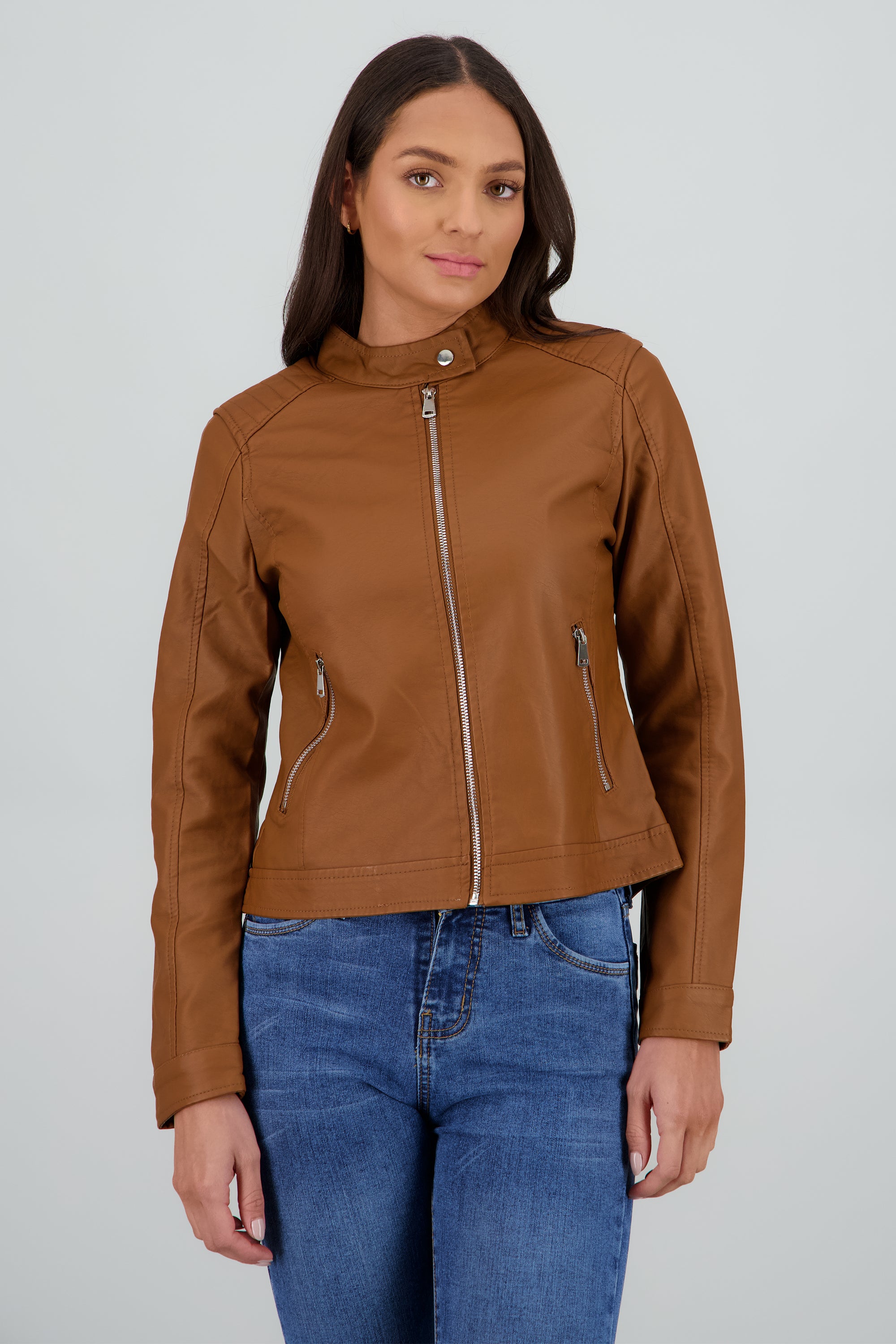 Chamarra corta efecto piel CAMELLO