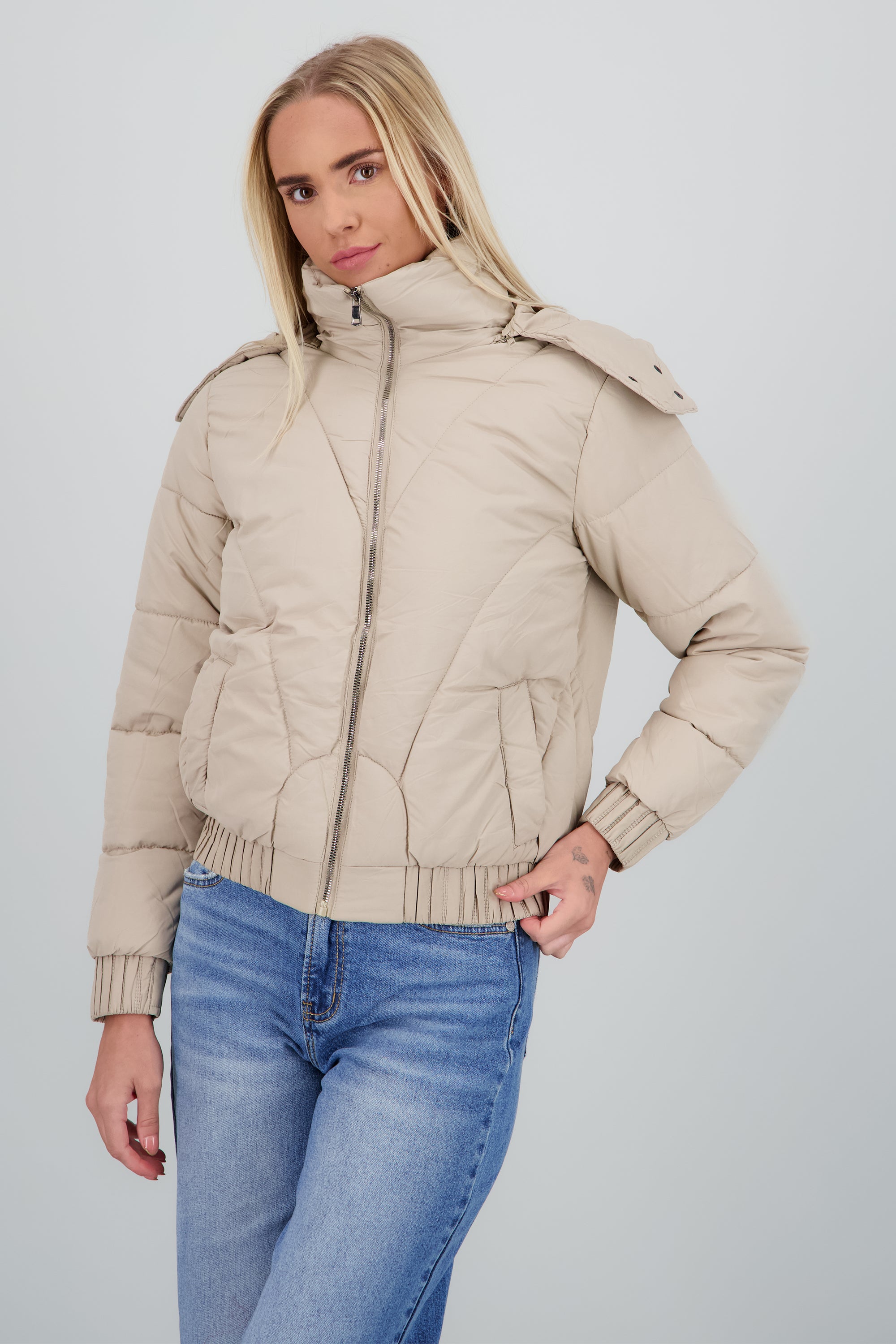 Chamarra puffer con bolsas BEIGE