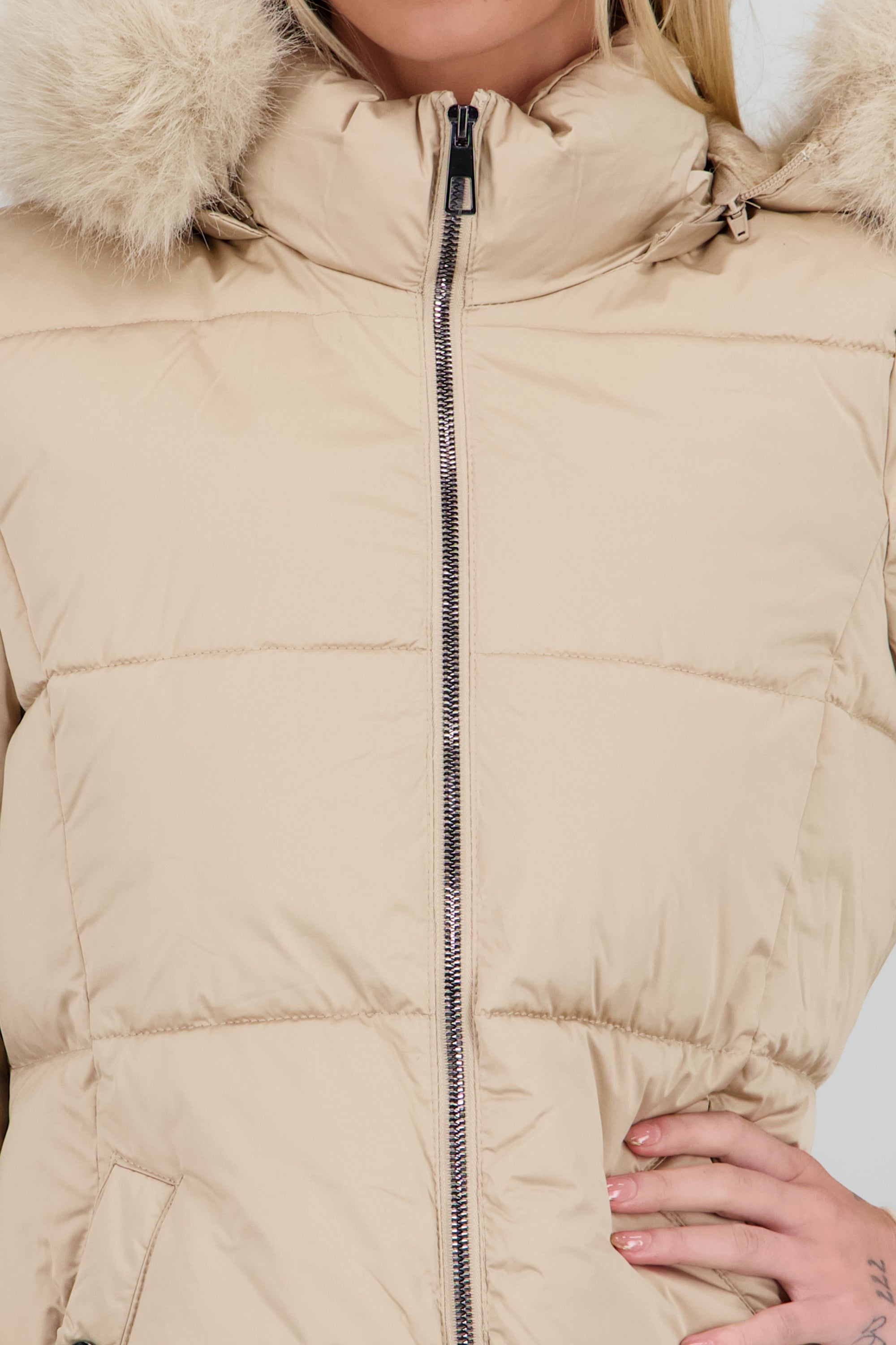 Chamarra puffer det peluche BEIGE