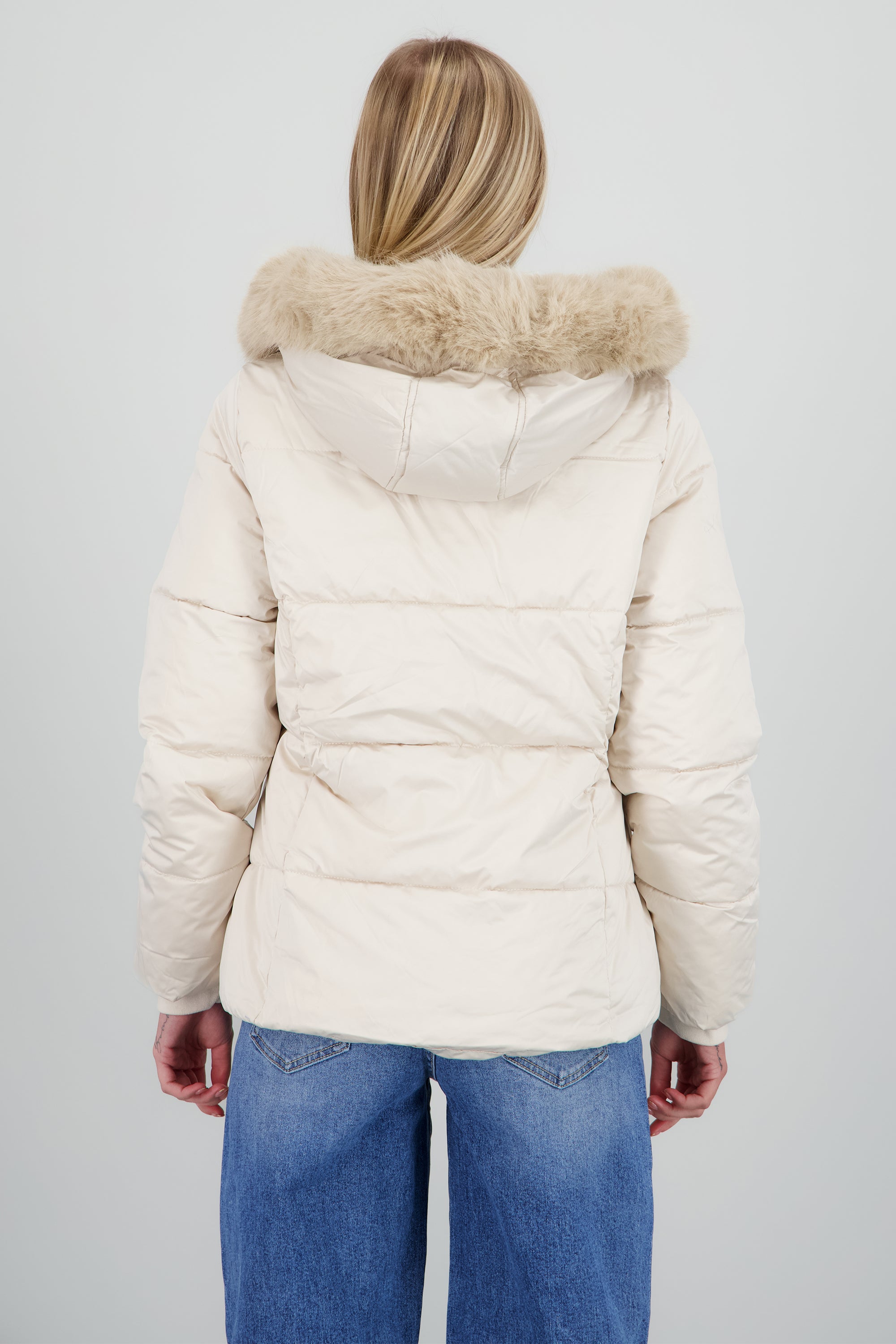 Chamarra puffer det peluche HUESO