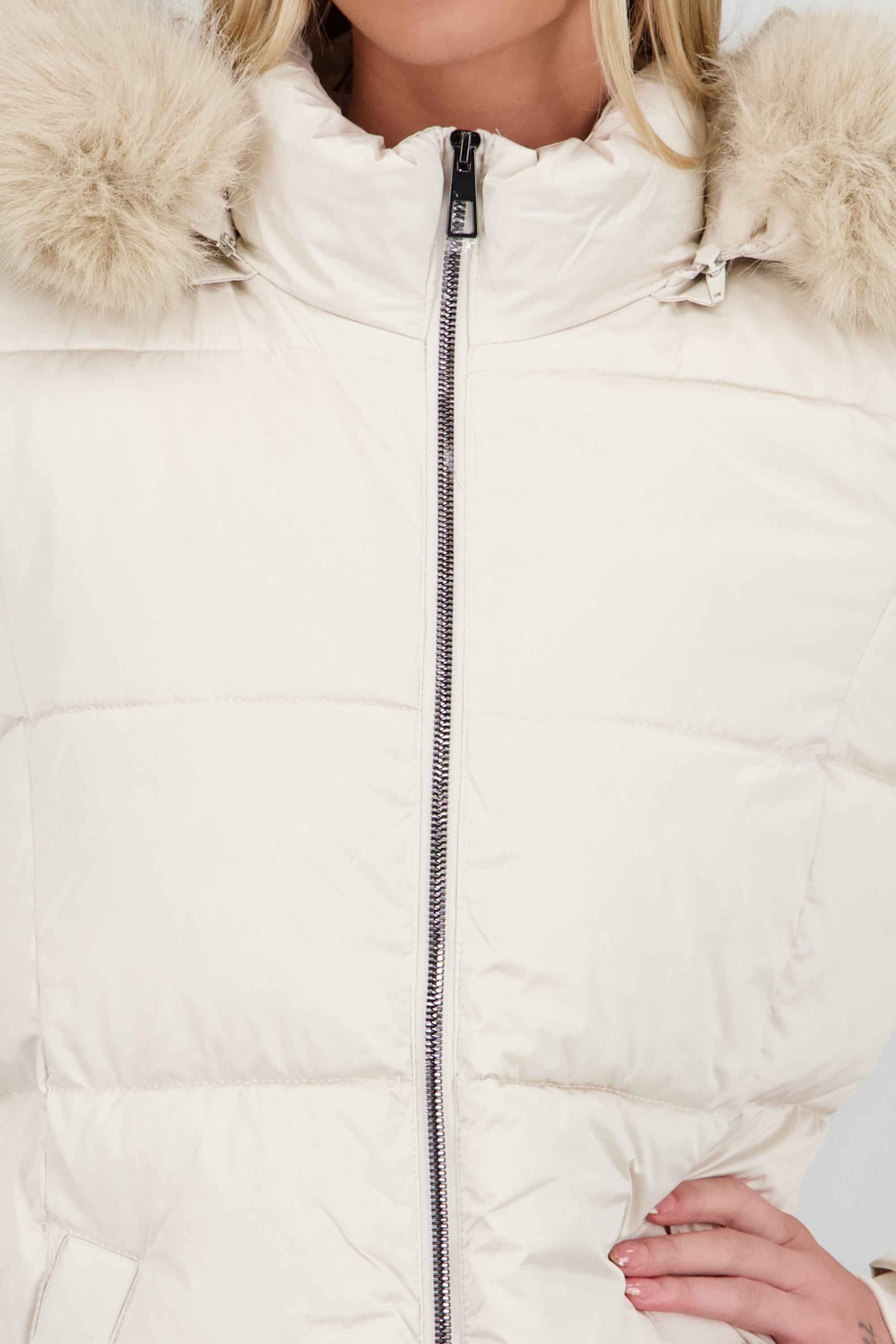 Chamarra puffer det peluche HUESO