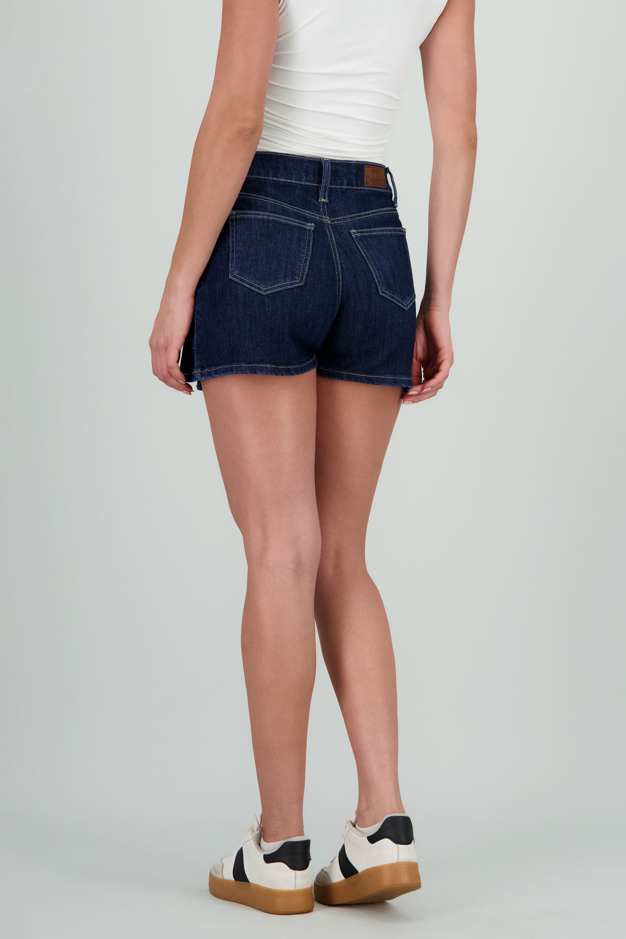Skort con cortes y abertura DARK WASH