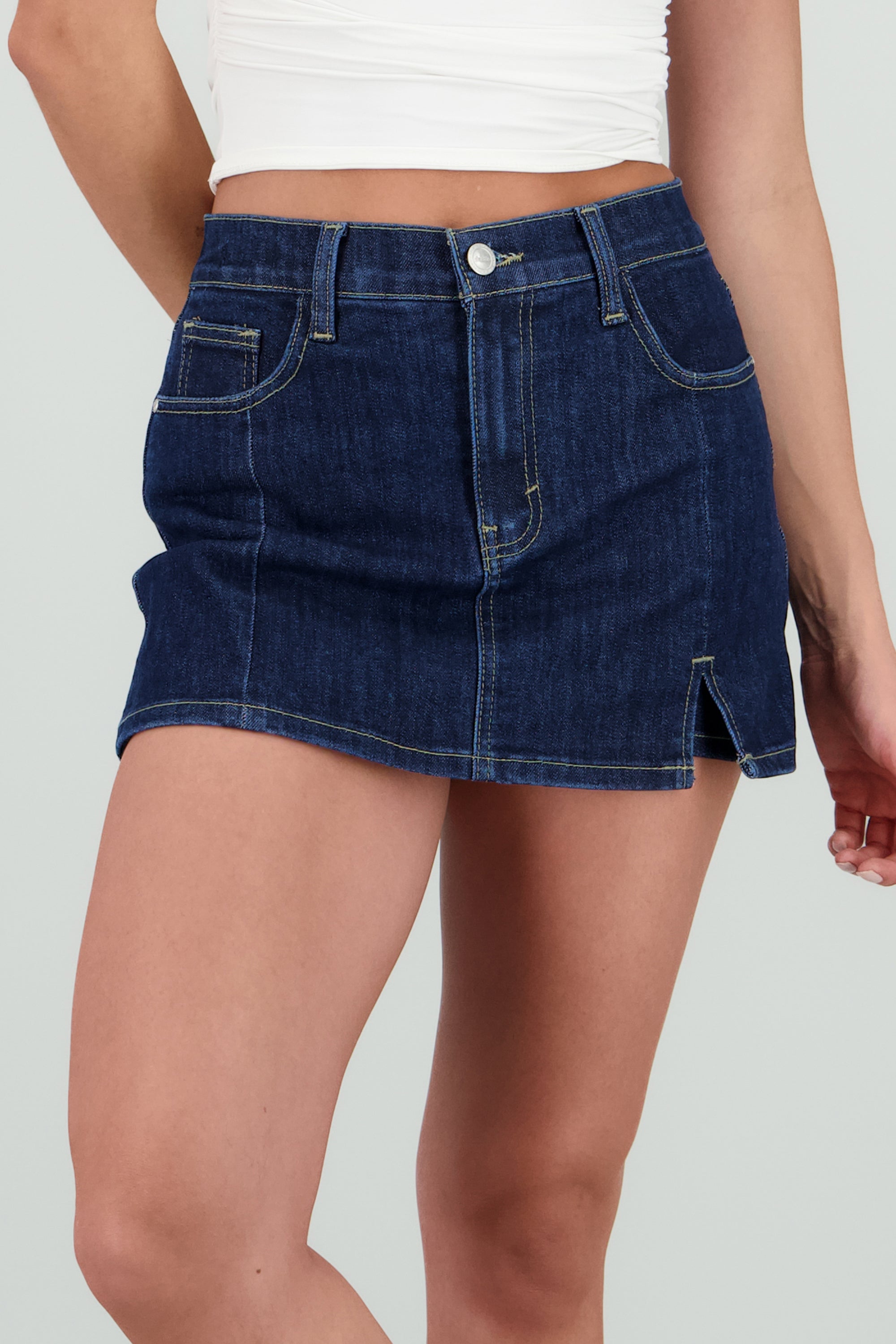 Skort con cortes y abertura DARK WASH