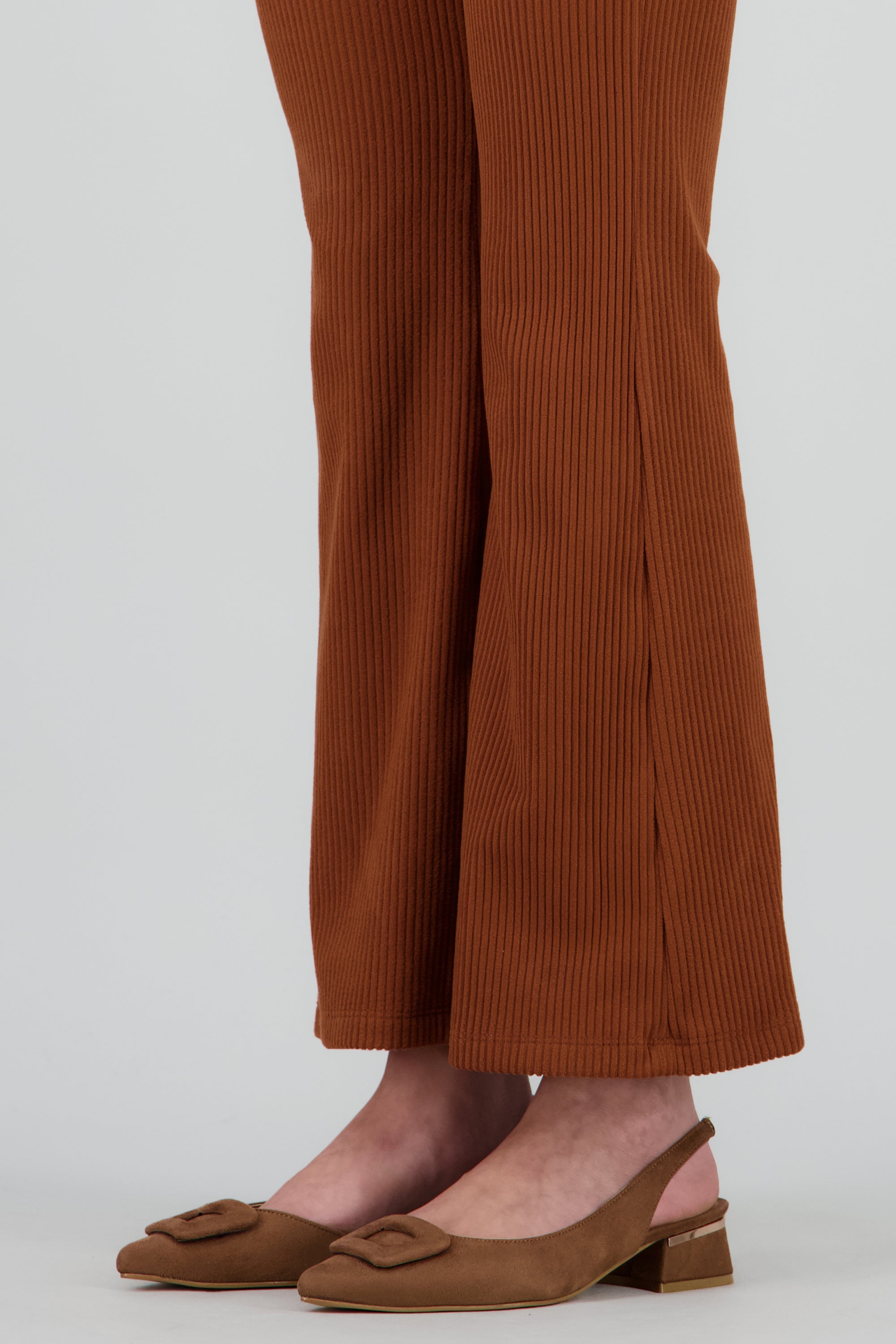 Mini tacon puntal bloque hebilla gamuza CAMELLO