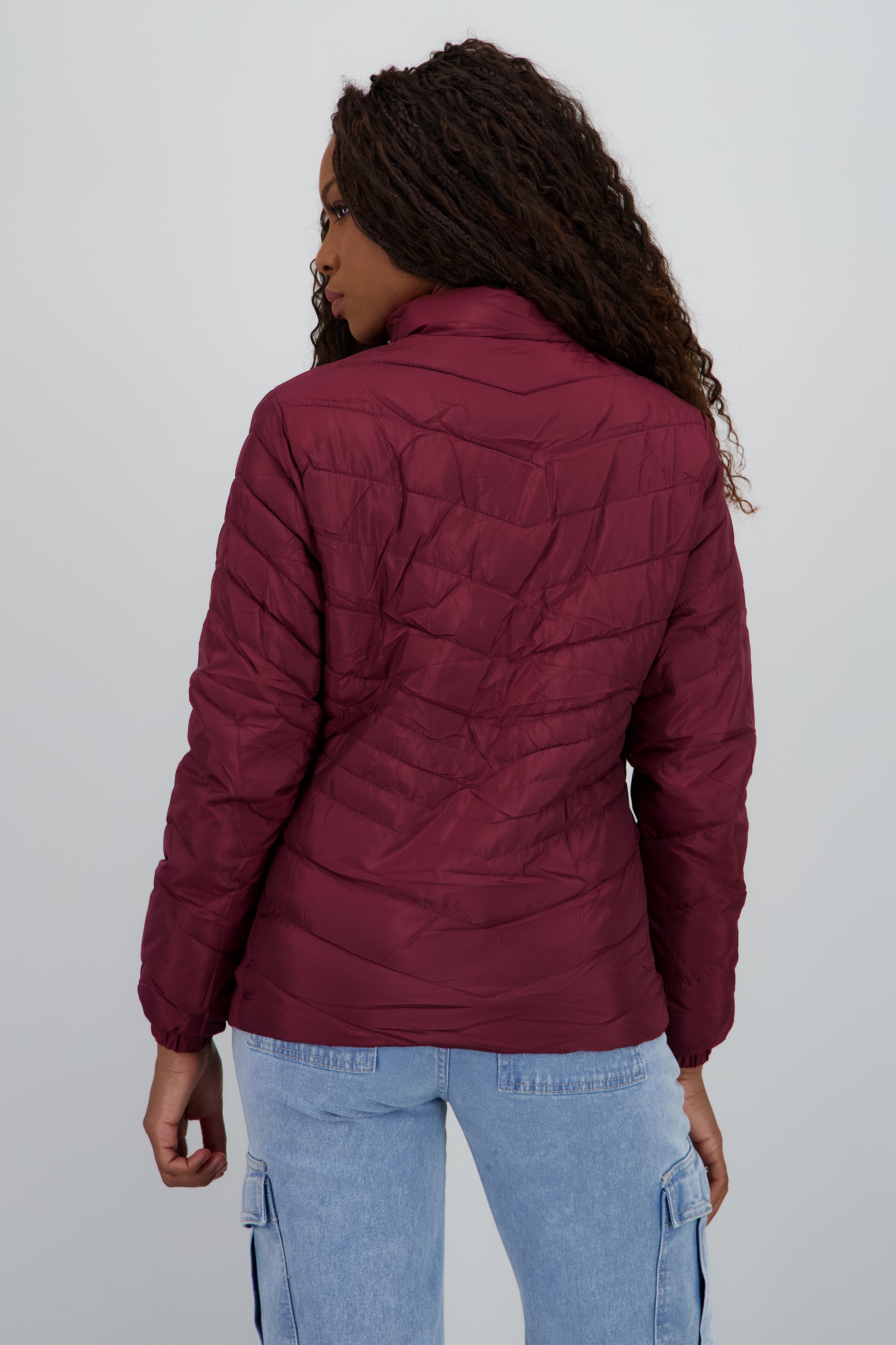 Chamarra puffer corta VINO