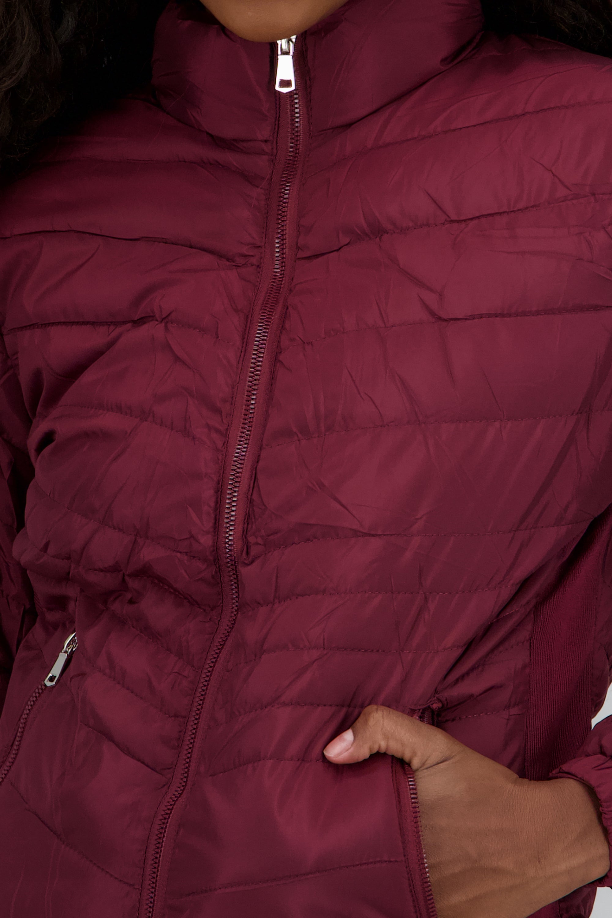 Chamarra puffer corta VINO