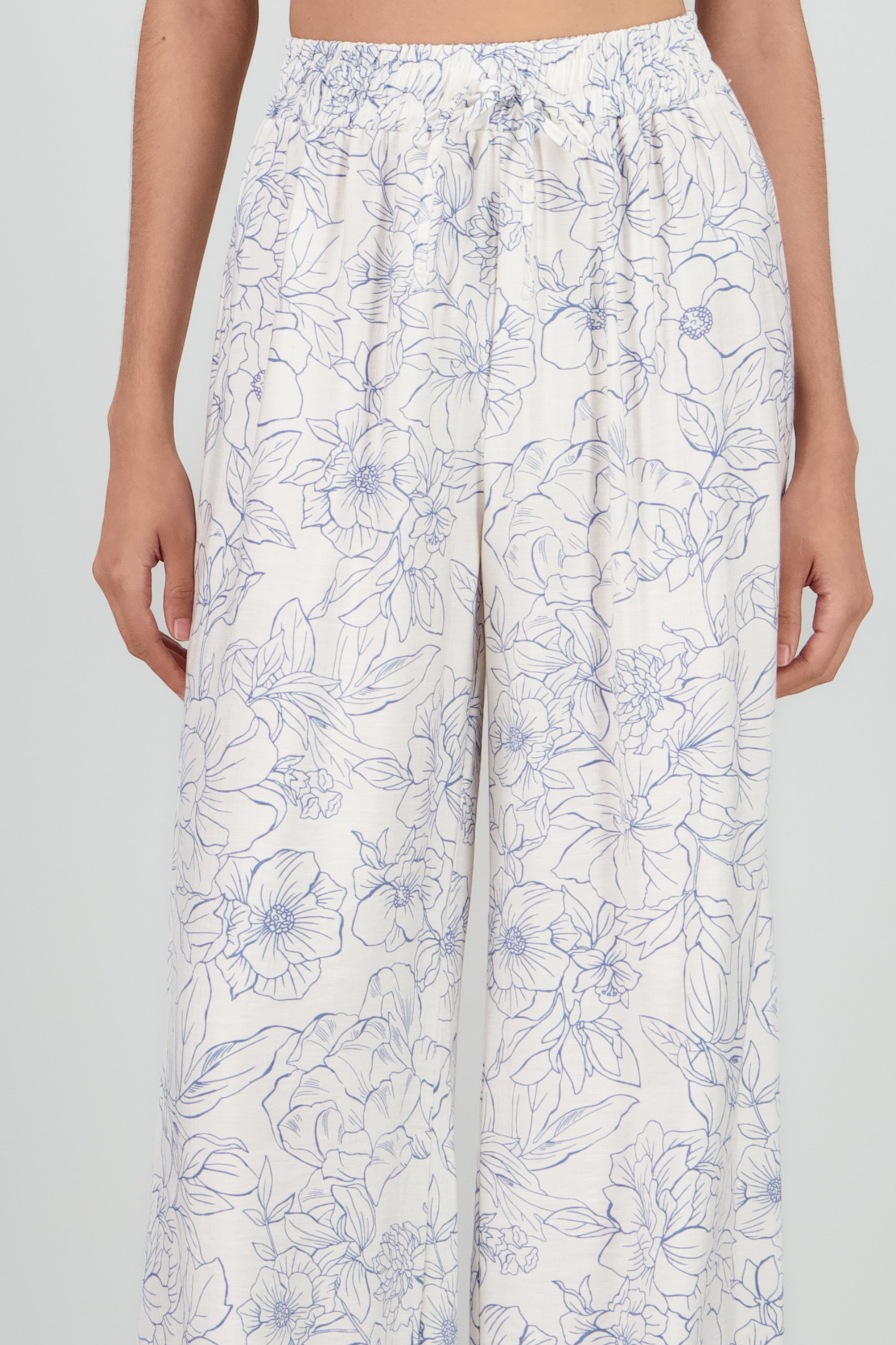 Pantalon recto estampado flores AZUL COMBO