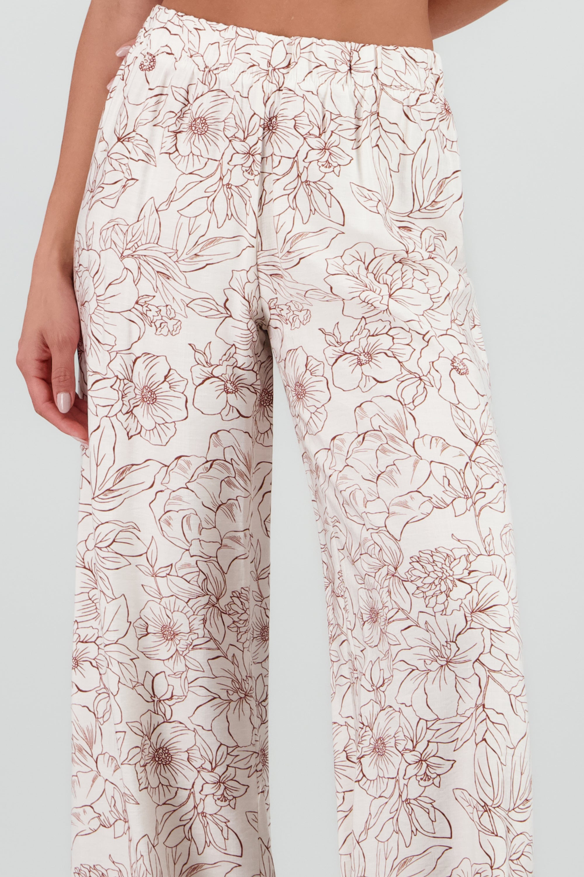 Pantalones amplio estampado flores CAFE COMBO
