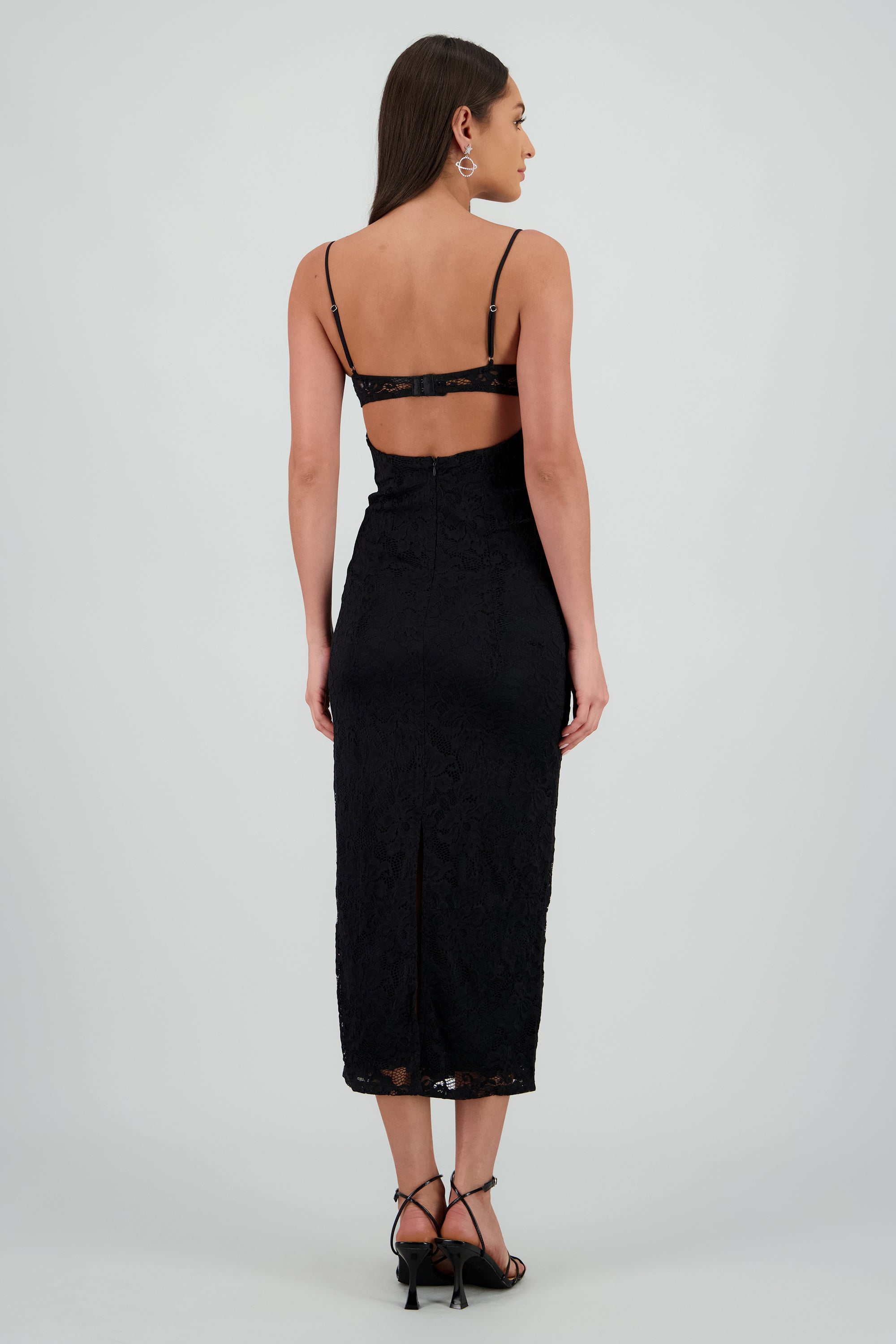 Vestido encaje con copas NEGRO