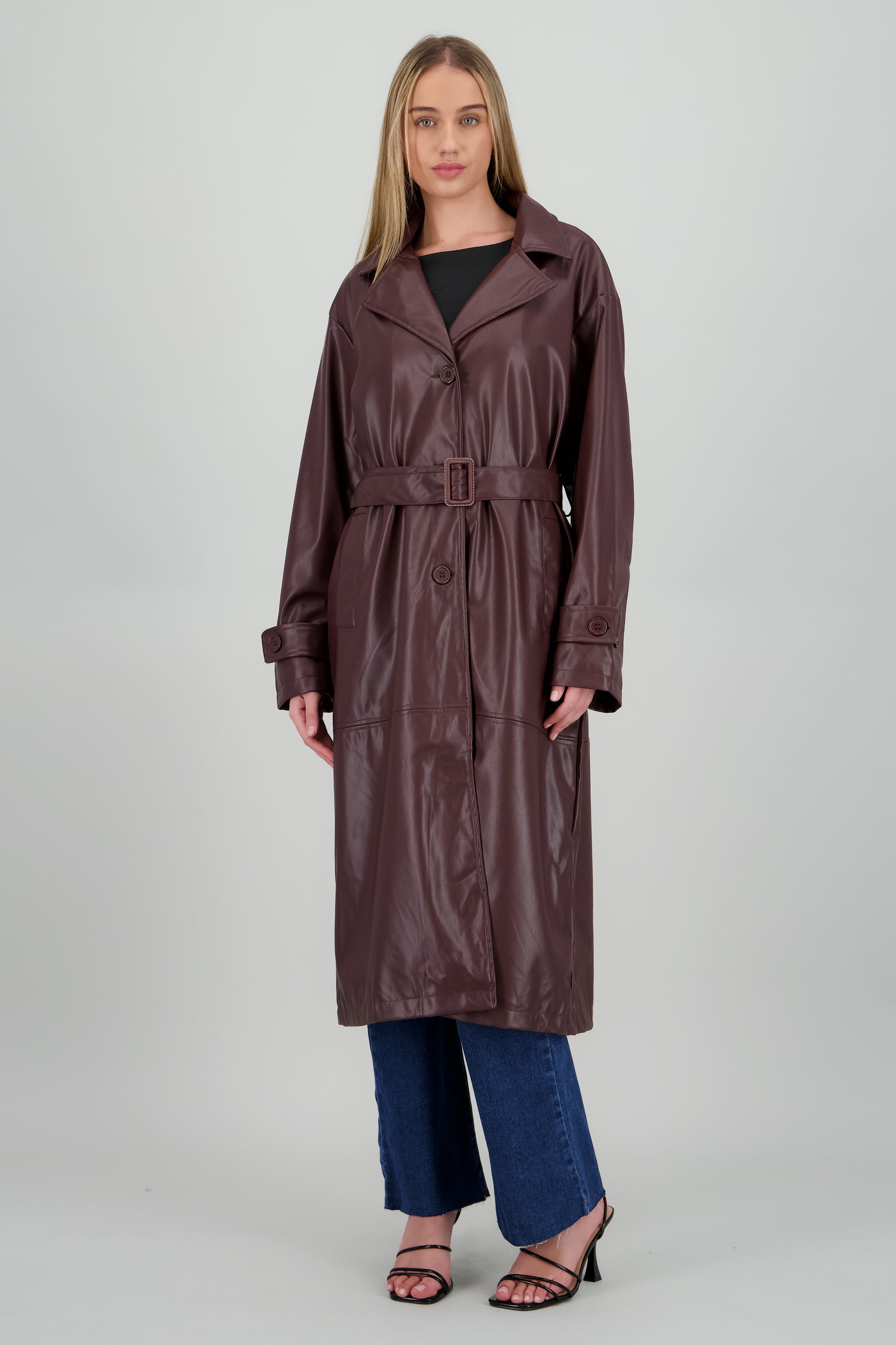 Gabardina efecto piel CHOCOLATE