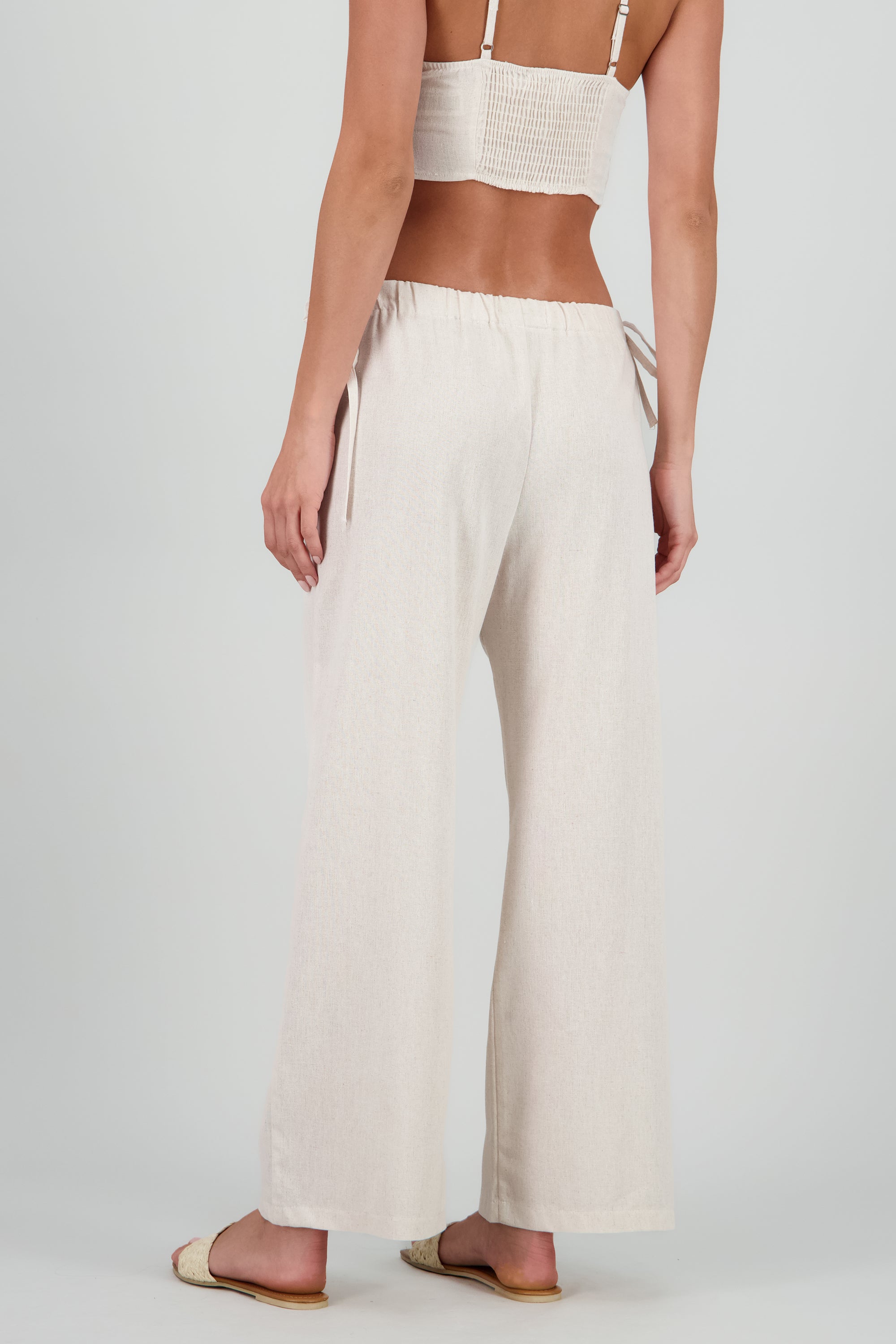 Pantalon jaretas cintura HUESO
