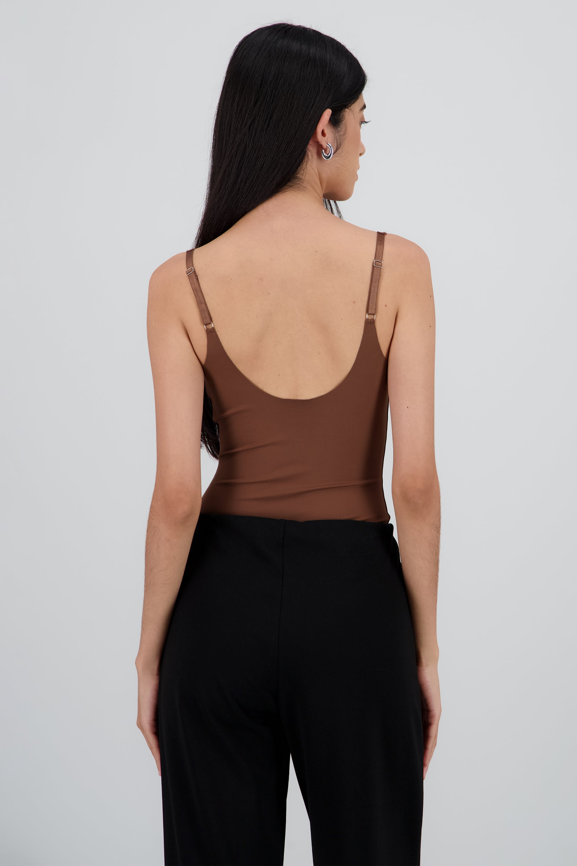 Body escote v tirantes CAFE