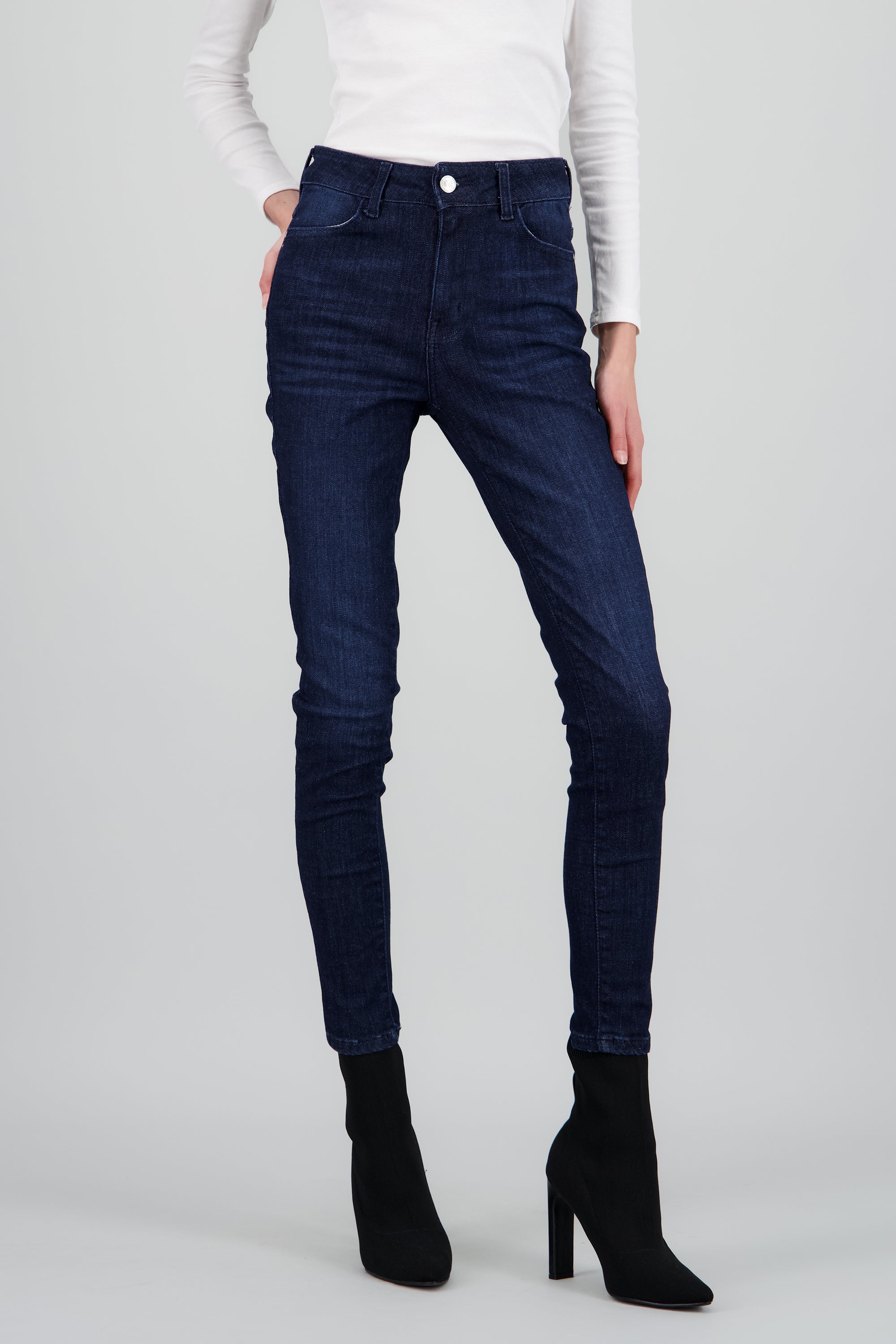 Jeans básicos skinny INDIGO