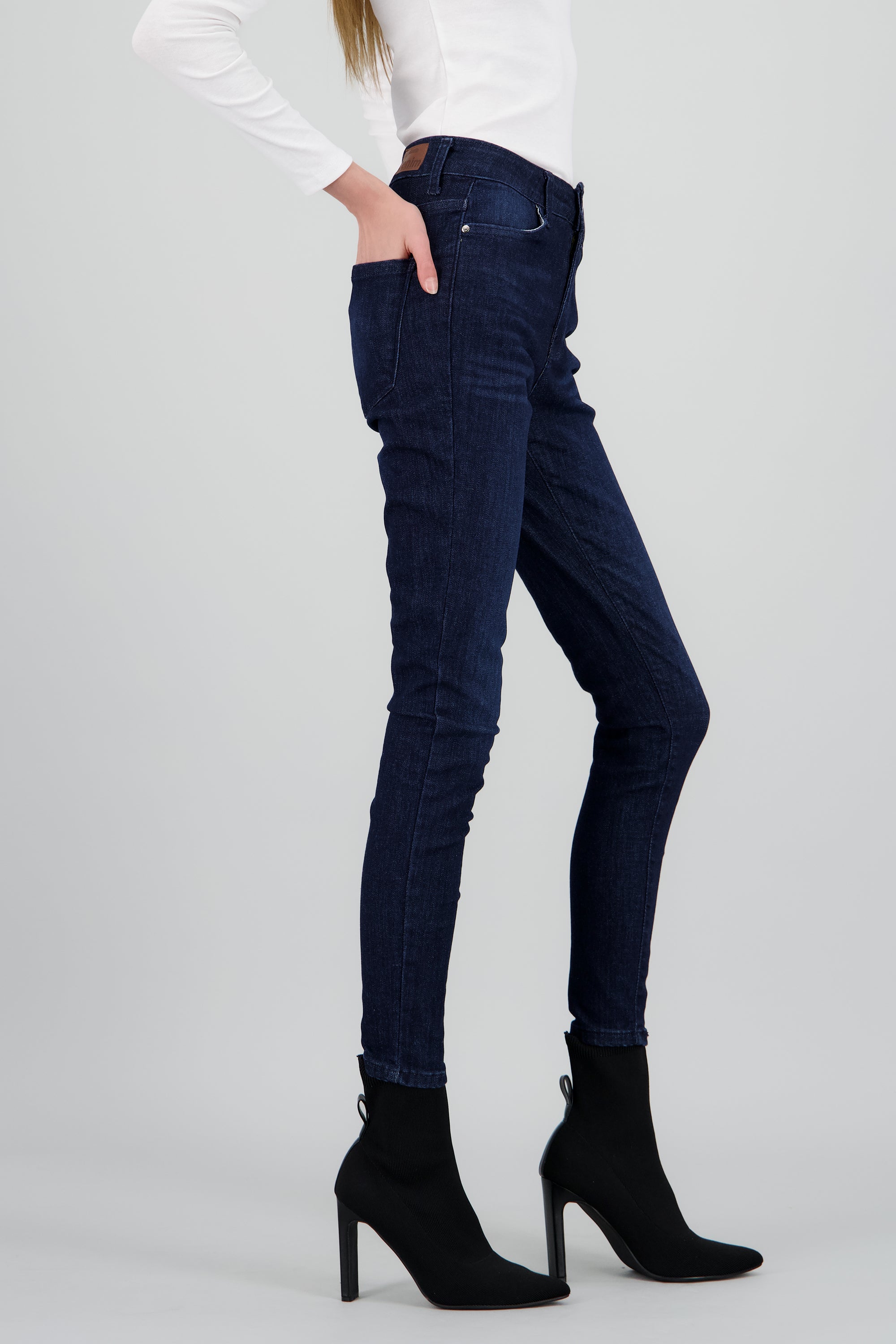 Jeans básicos skinny INDIGO
