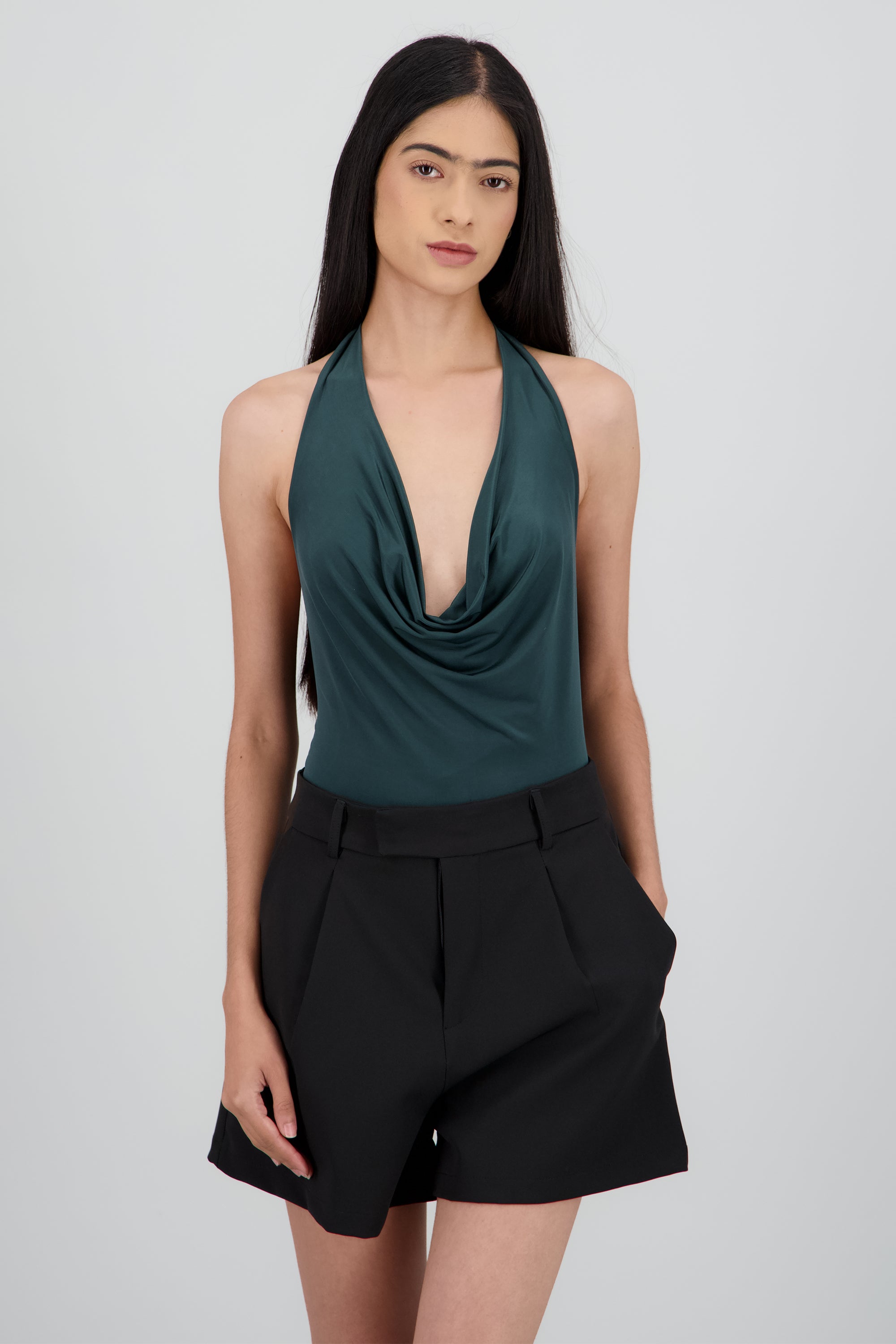 Body escote cascada cuello halter VERDE CAZADOR
