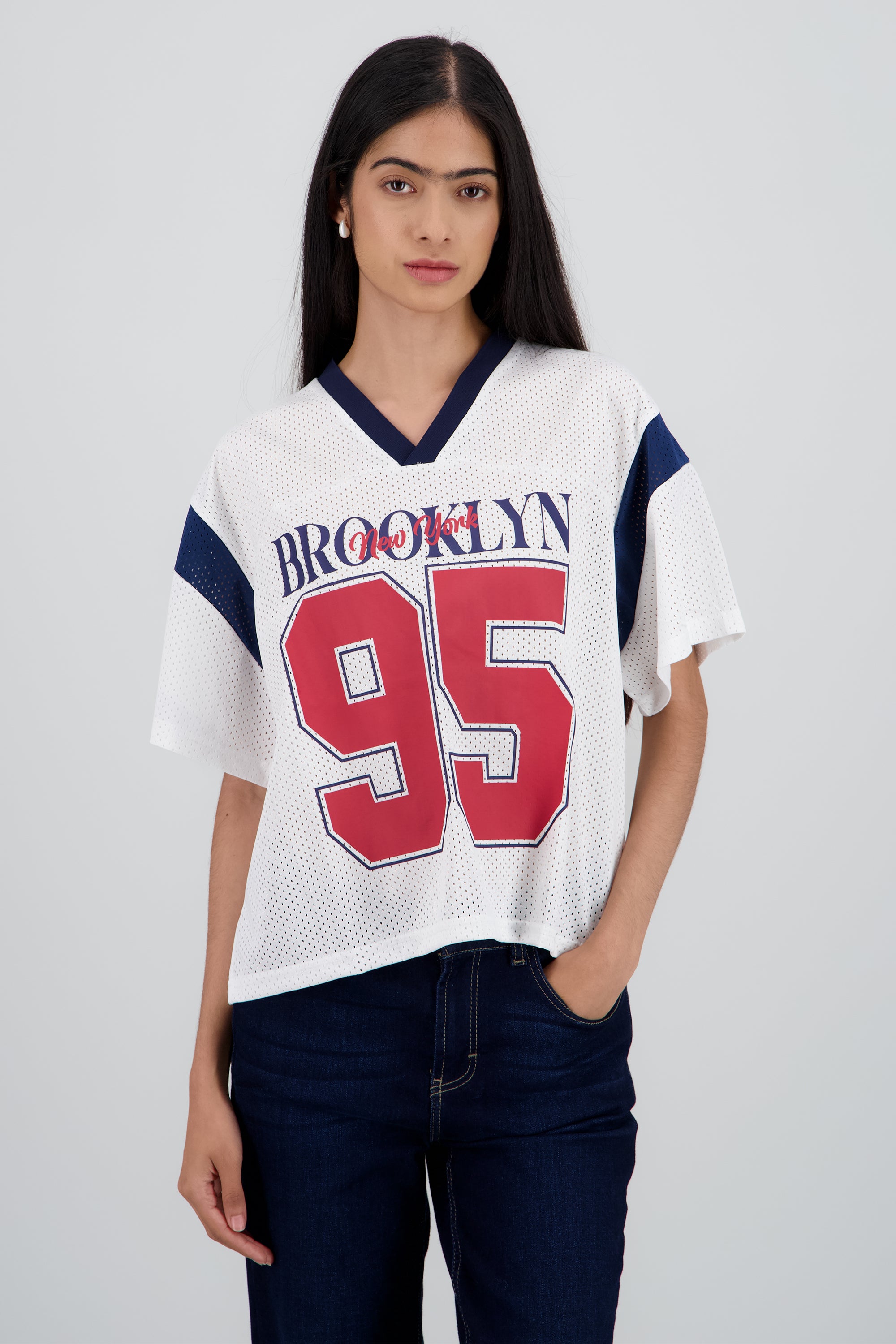 Playera deportiva contraste HUESO COMBO