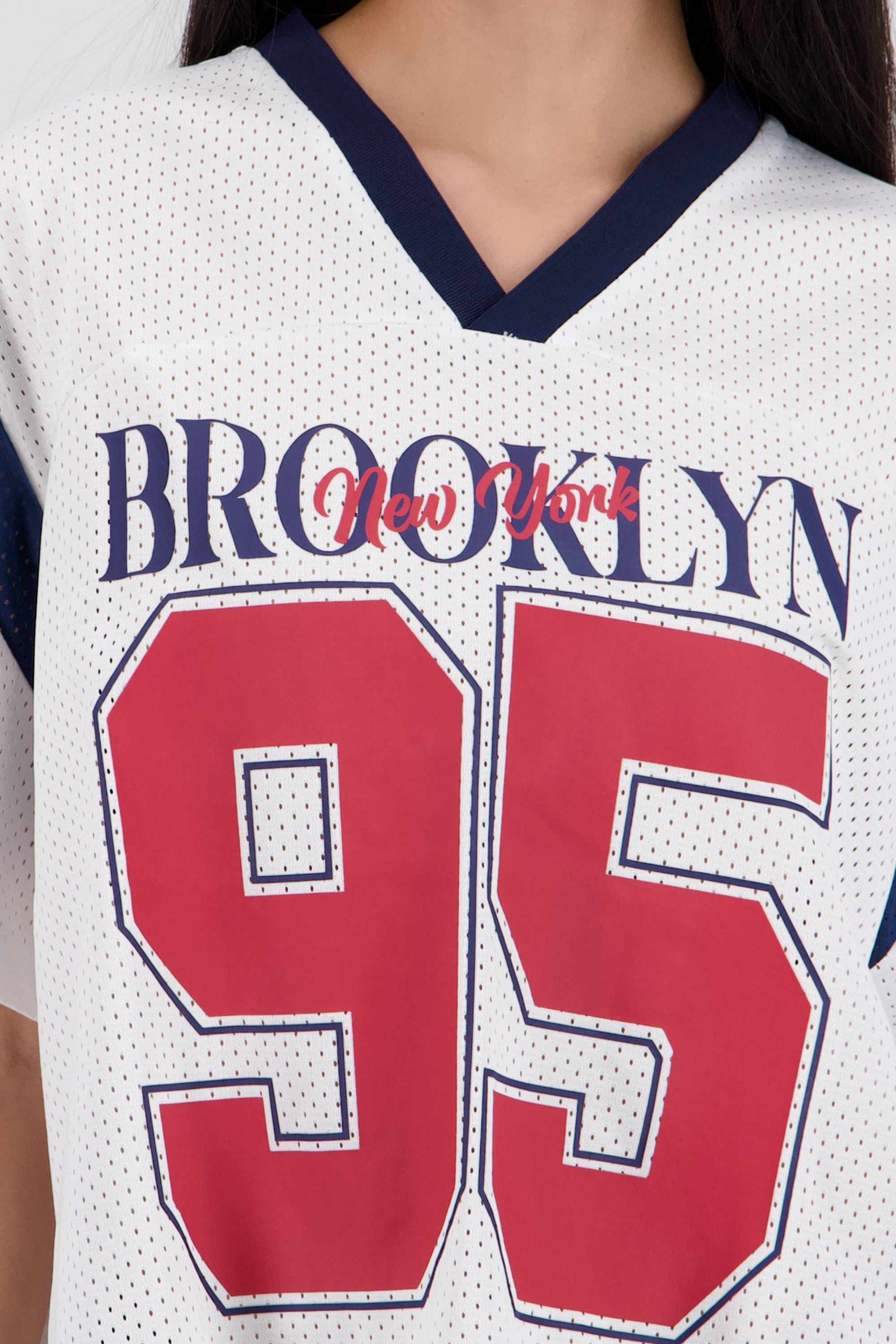 Playera deportiva contraste HUESO COMBO