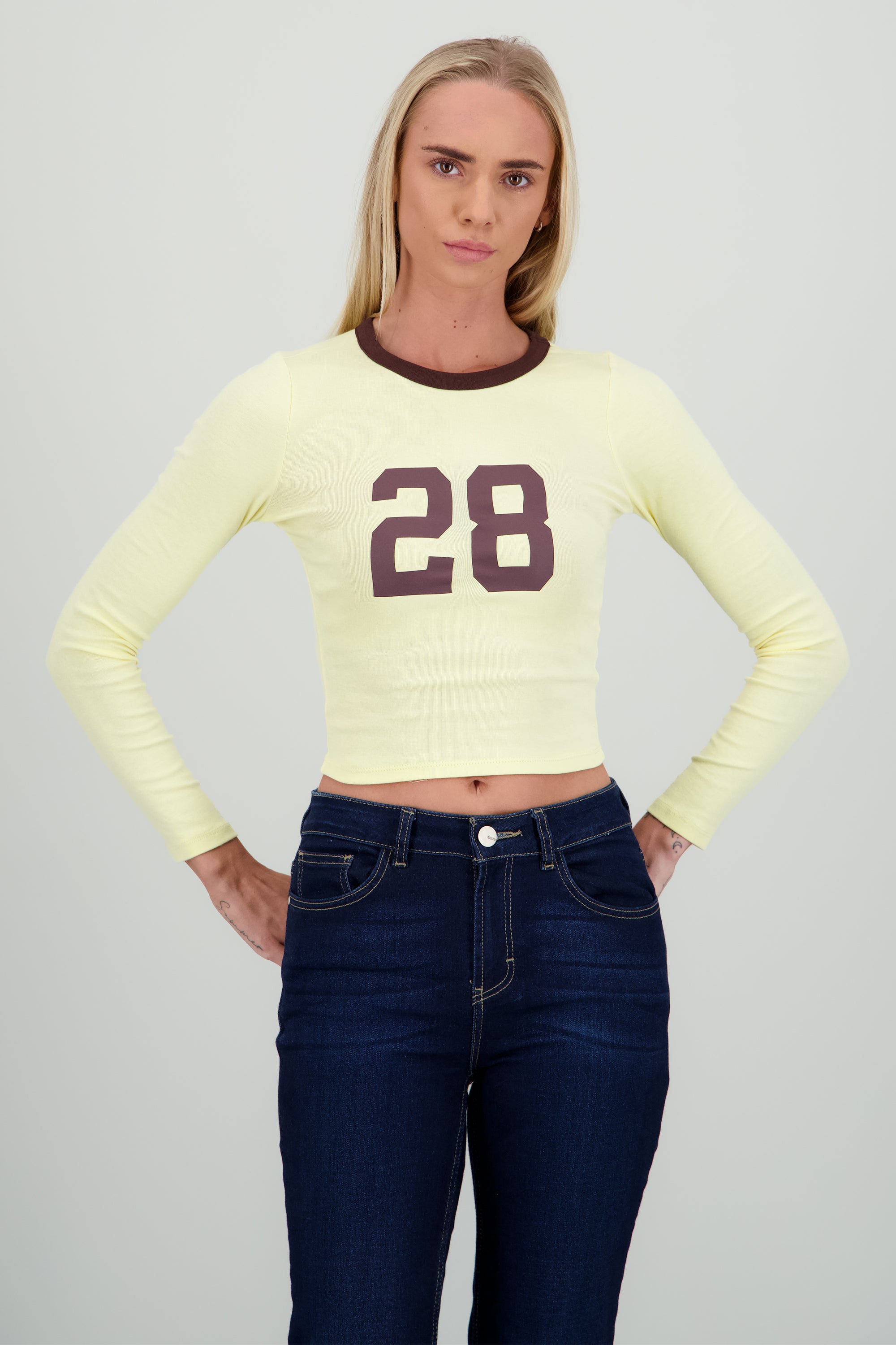 YELLOW
