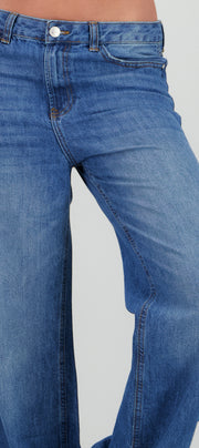 DARK WASH