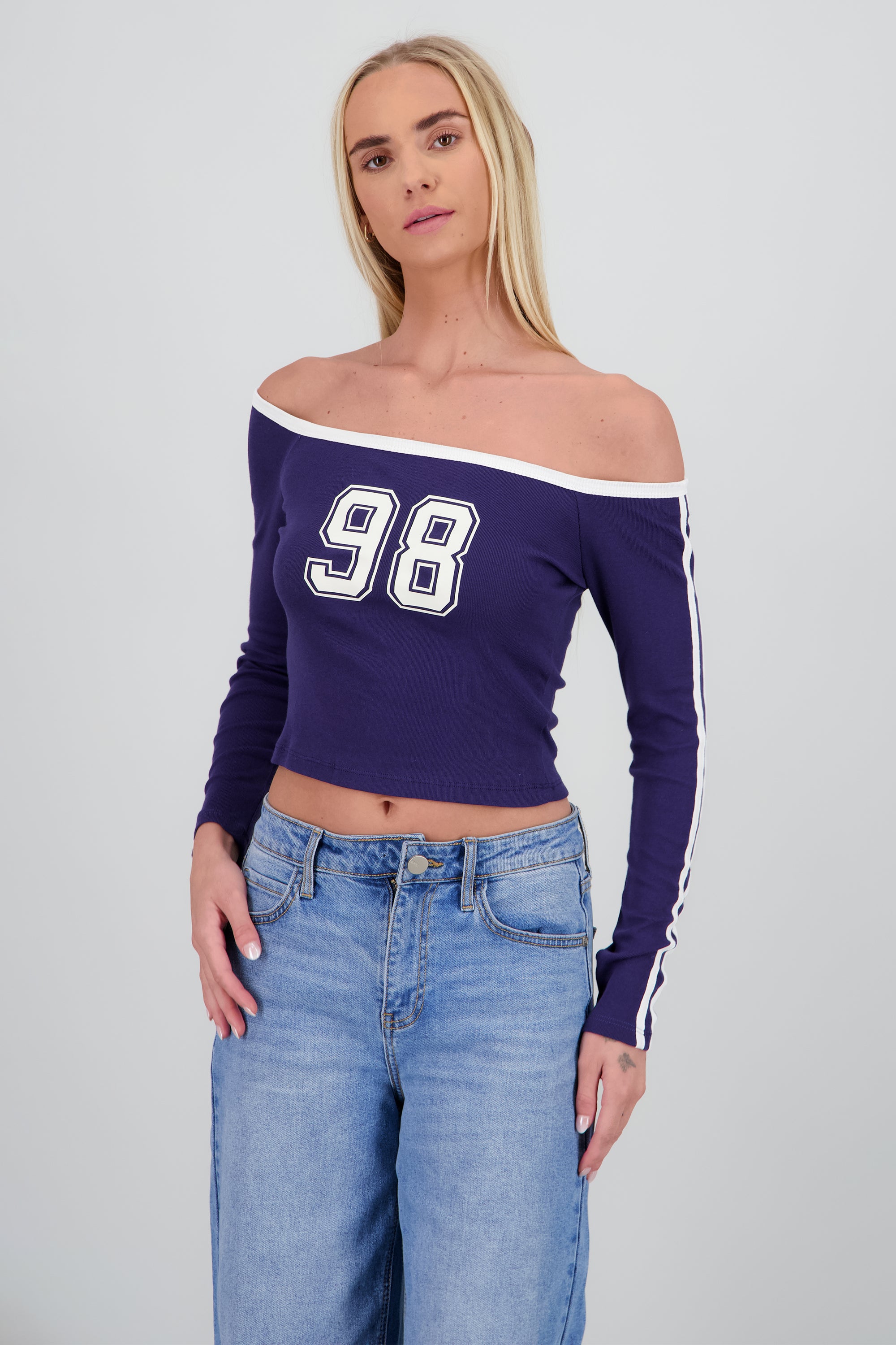 Playera off shoulder numero MARINO COMBO