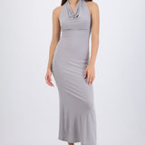 Vestido maxi halter escote columpio