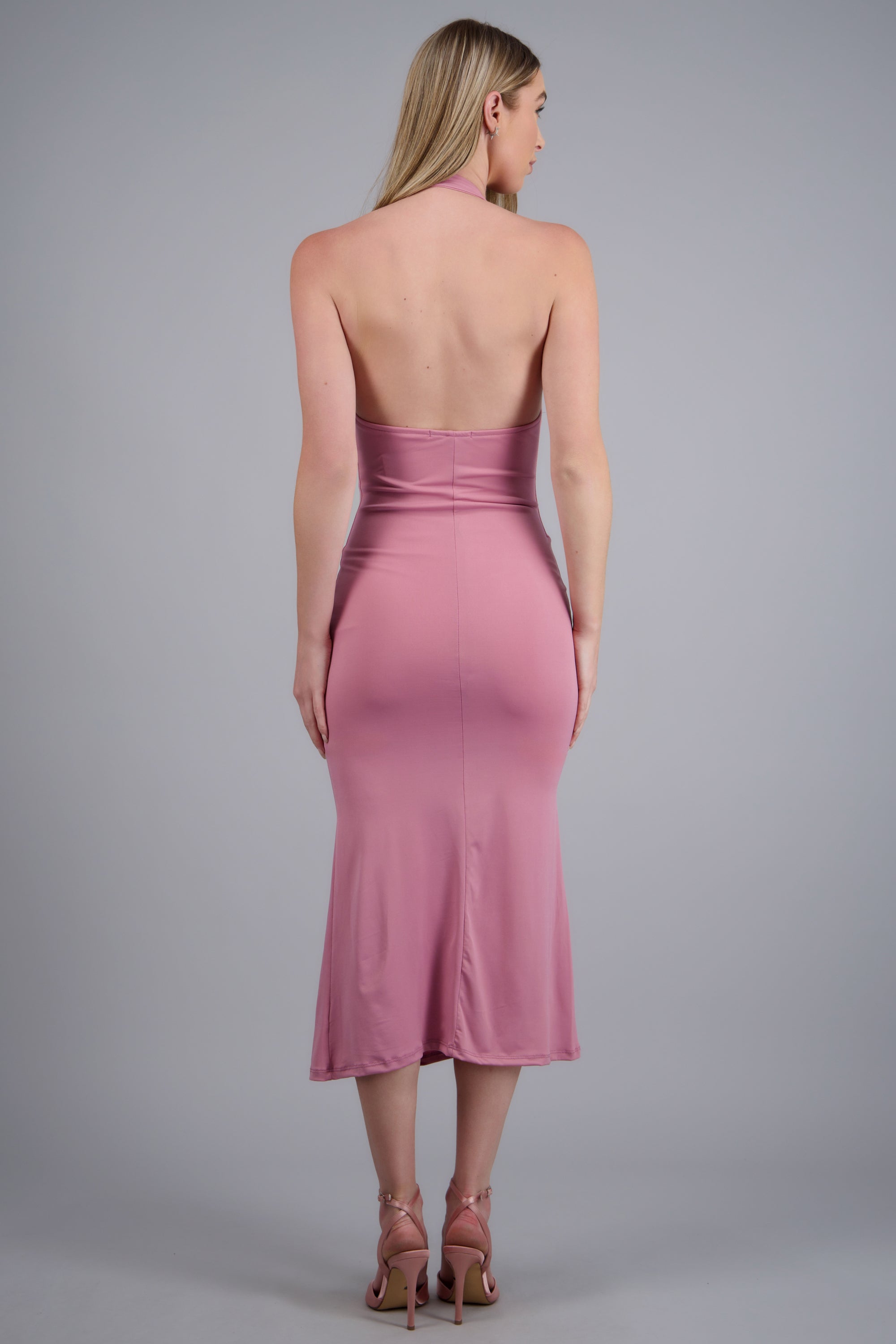 Vestido maxi halter escote columpio MALVA