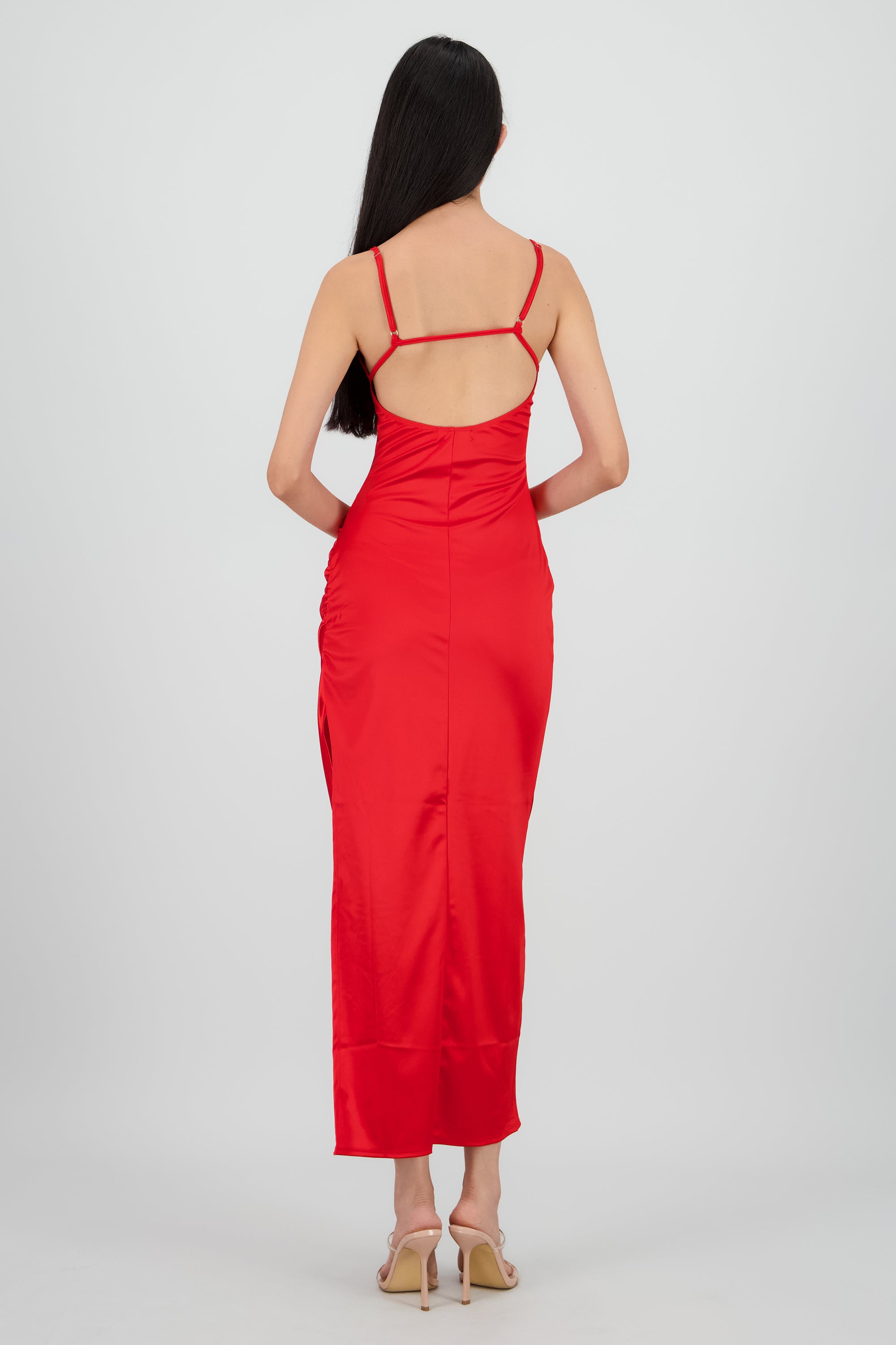 Vestido satin detalle drapeado pierna ROJO QUEMADO