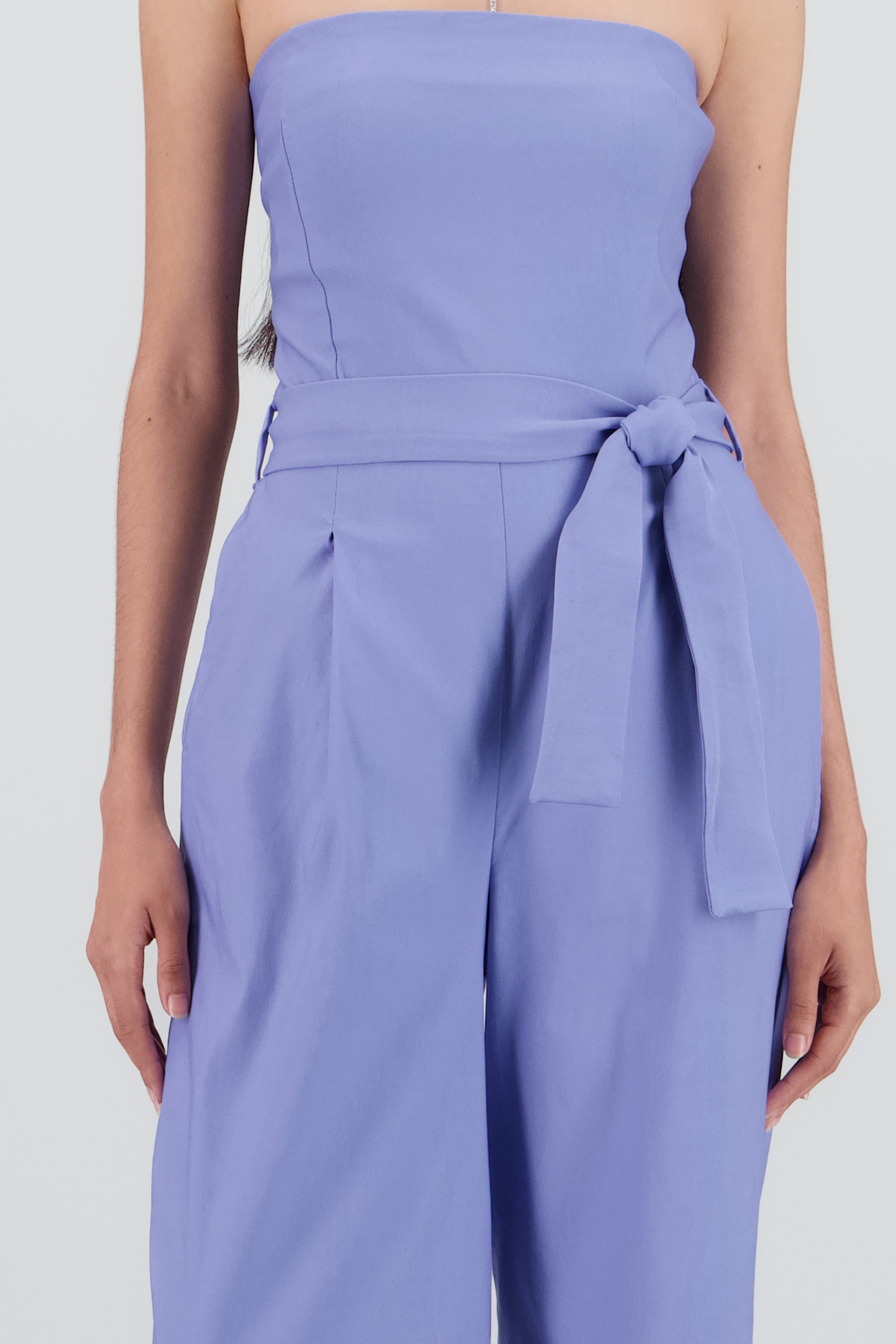 Jumpsuit strapless detalle cinturon AZUL PASTEL