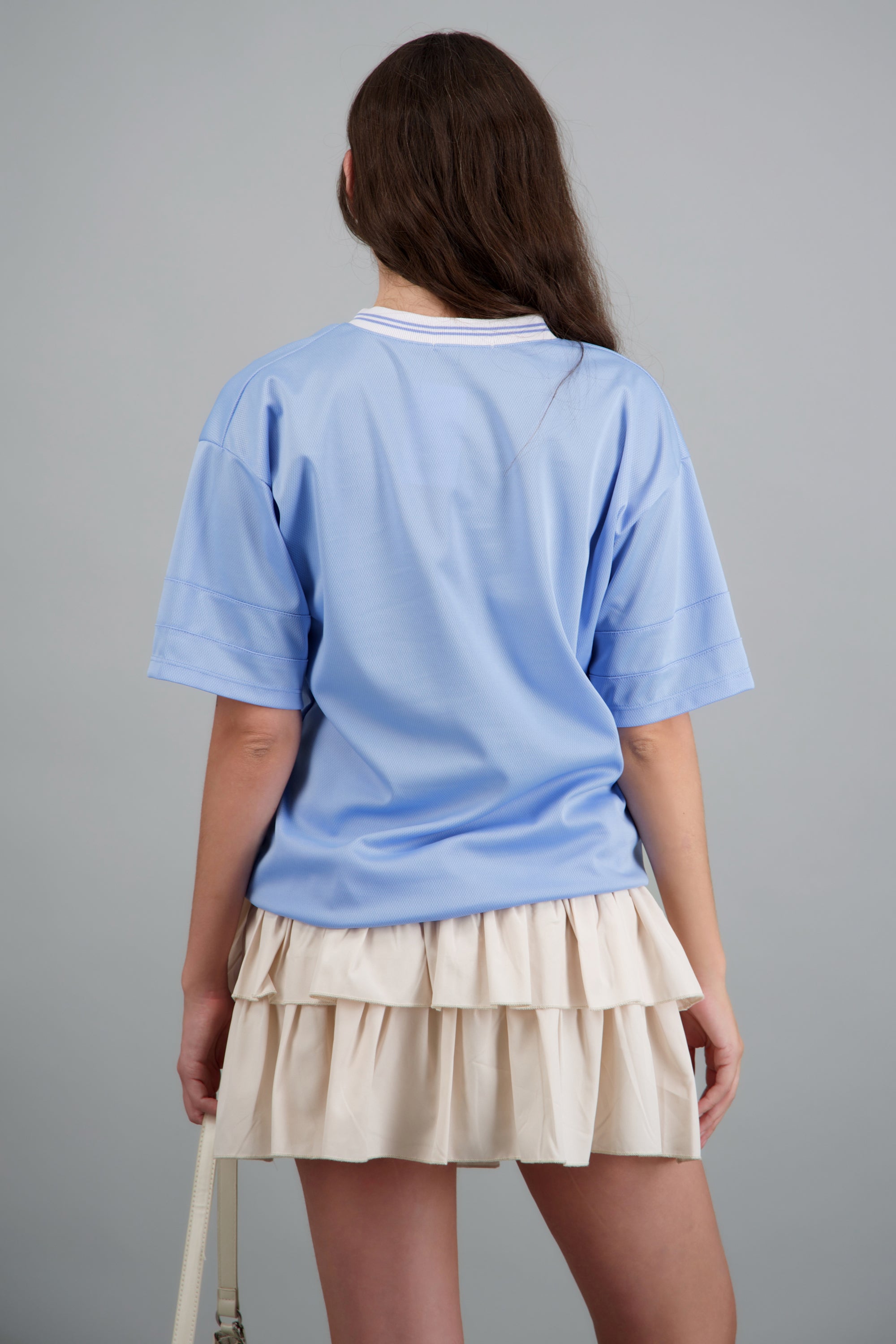Playera oversized estampado numero AZUL PASTEL