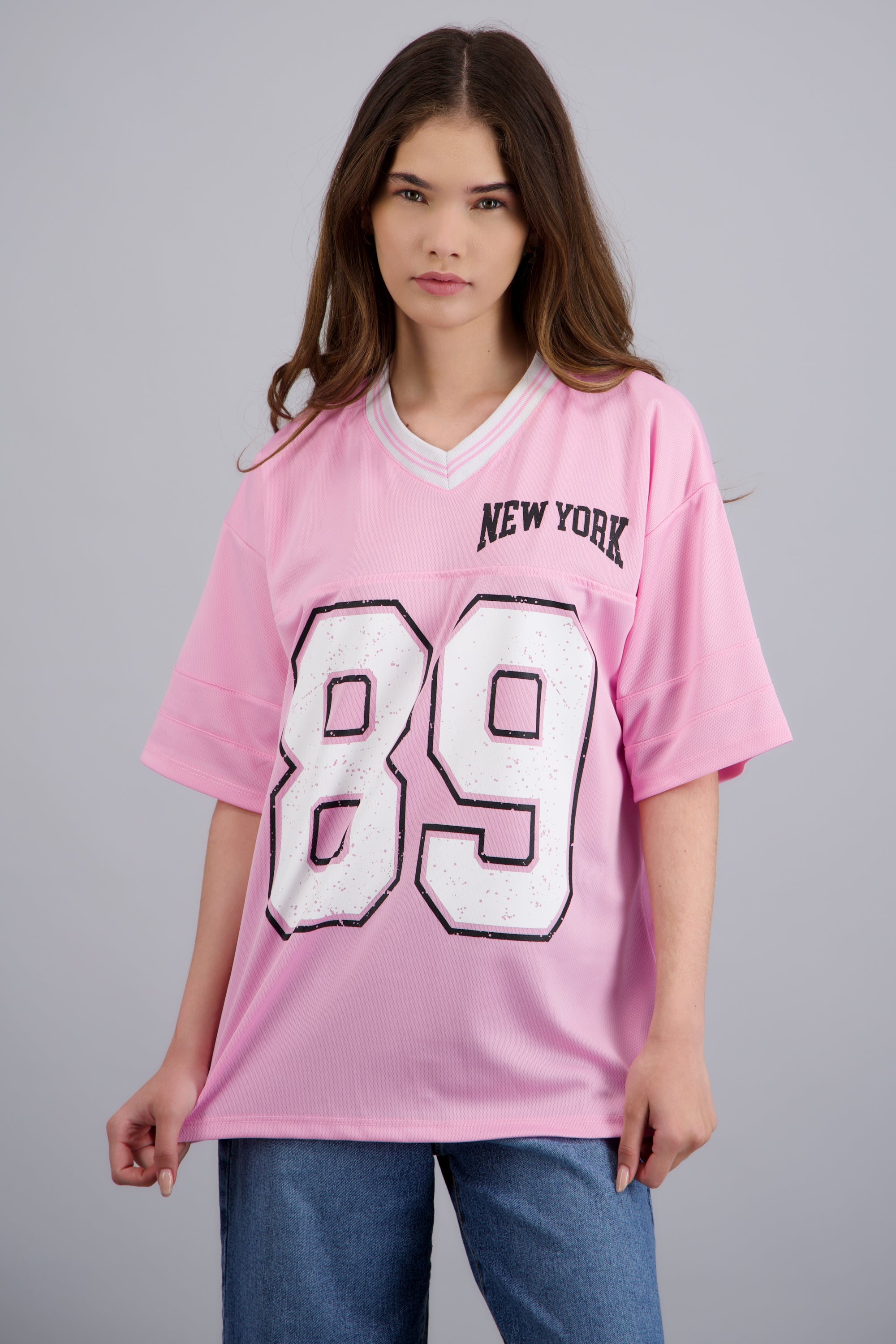 Playera oversized estampado numero ROSA PASTEL