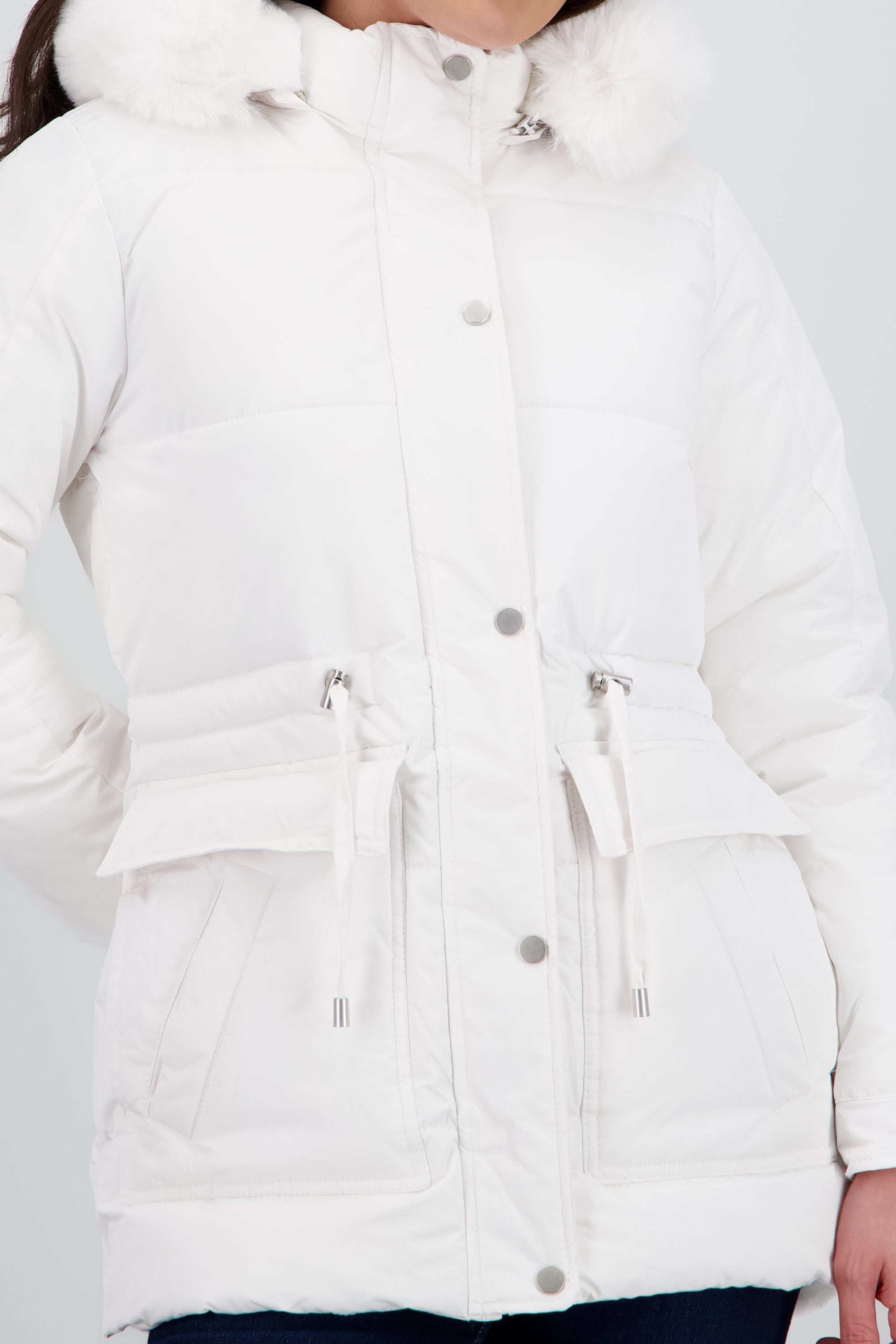 Chamarra puffer gorro pelo BLANCO