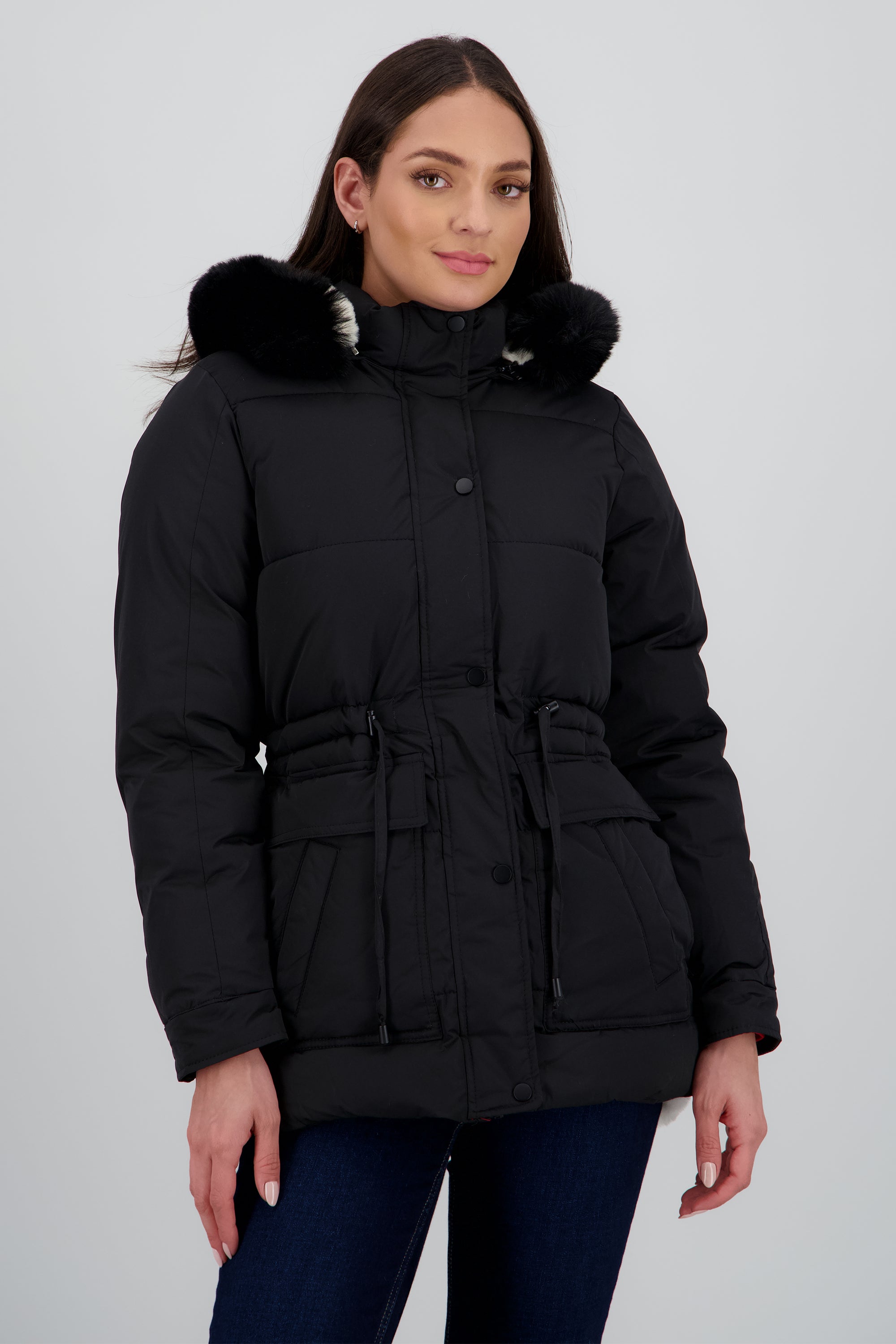 Chamarra puffer gorro pelo NEGRO