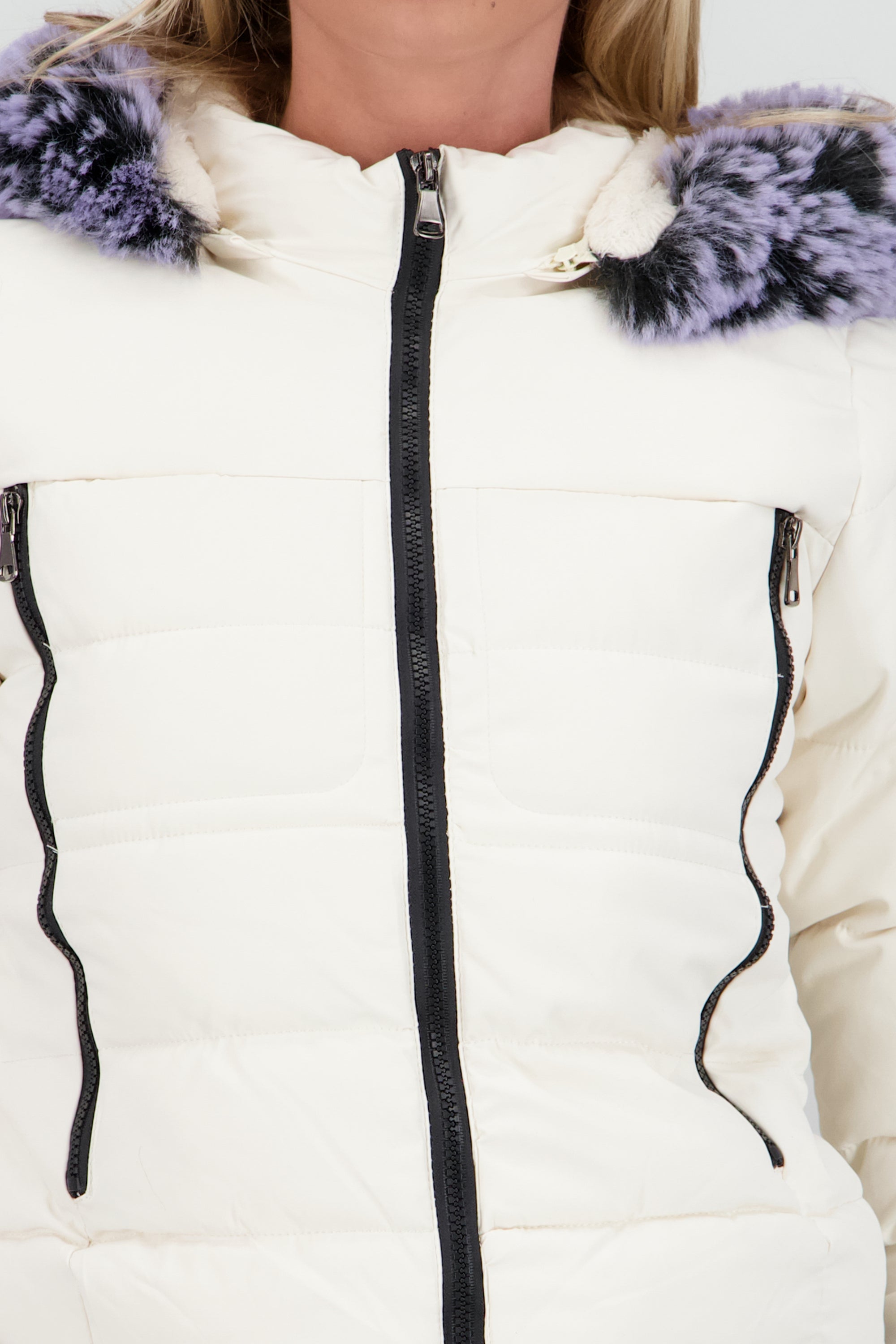 Chamarra puffer con gorro det cierres BEIGE