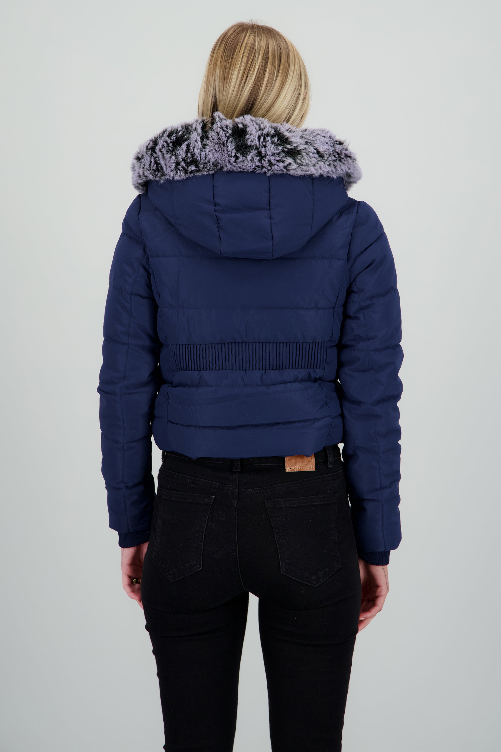 Chamarra puffer con gorro det cierres MARINO